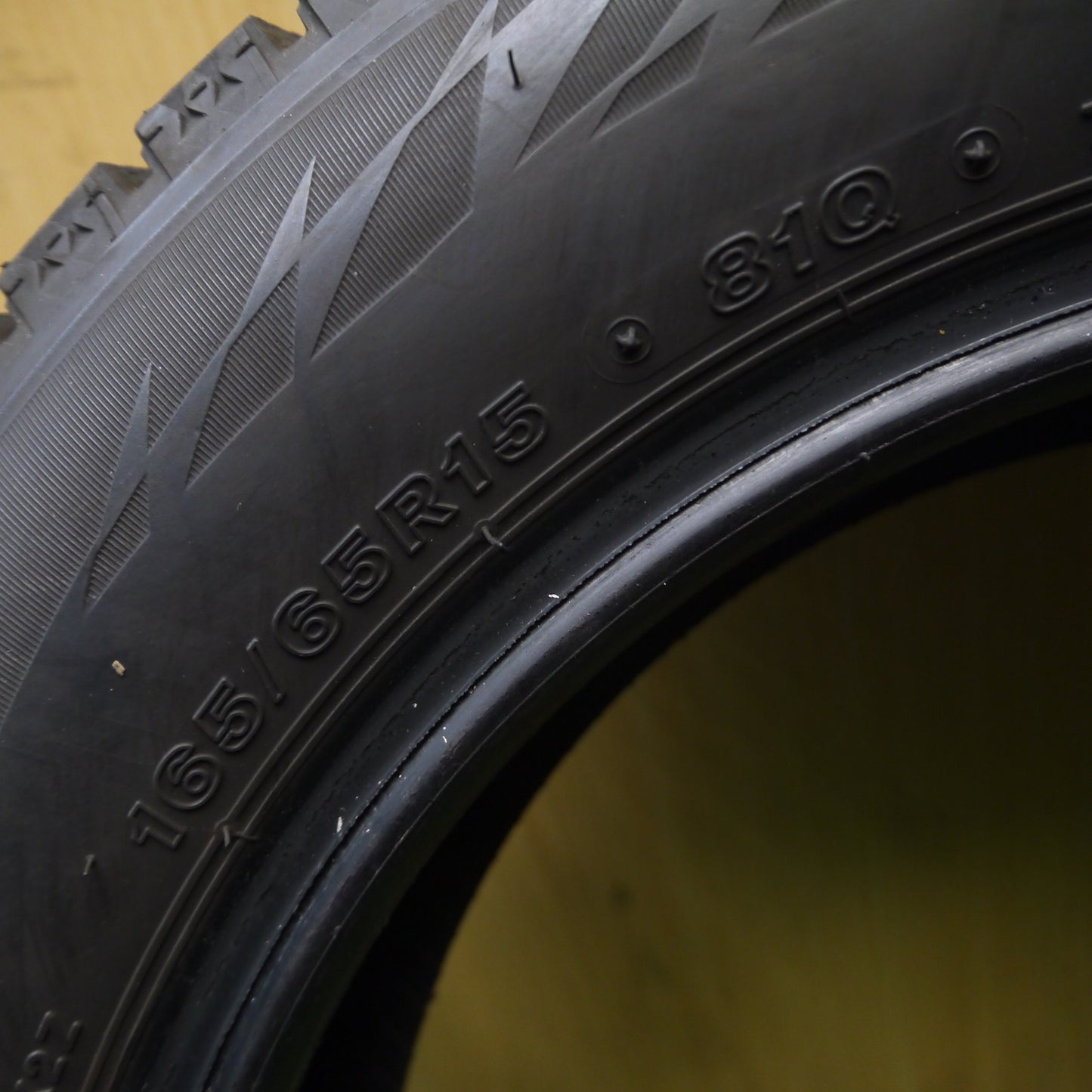 *送料無料*バリ溝！21年！8.5分★スマート フォーフォー 165/65R15 185/60R15 スタッドレス ブリヂストン ブリザック VRX2 タイヤ 15インチ★4011606Hスタ