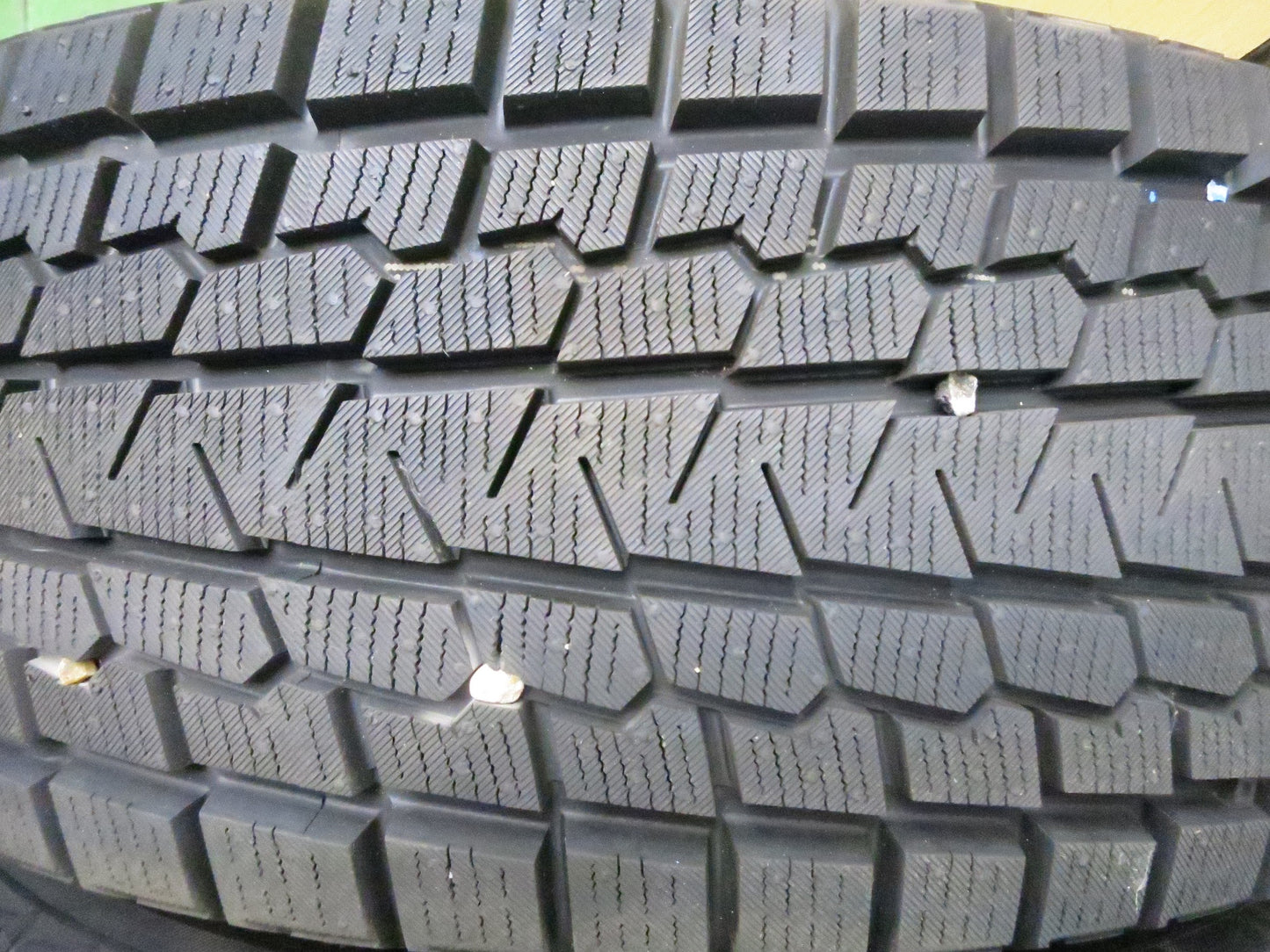 [送料無料]超バリ溝！20年！綺麗！ほぼ10分★スタッドレス 225/65R17 ヨコハマ アイスガード G075 WAREN HOTSTUFF ヴァーレン 17インチ PCD114.3/5H★3030105Hス