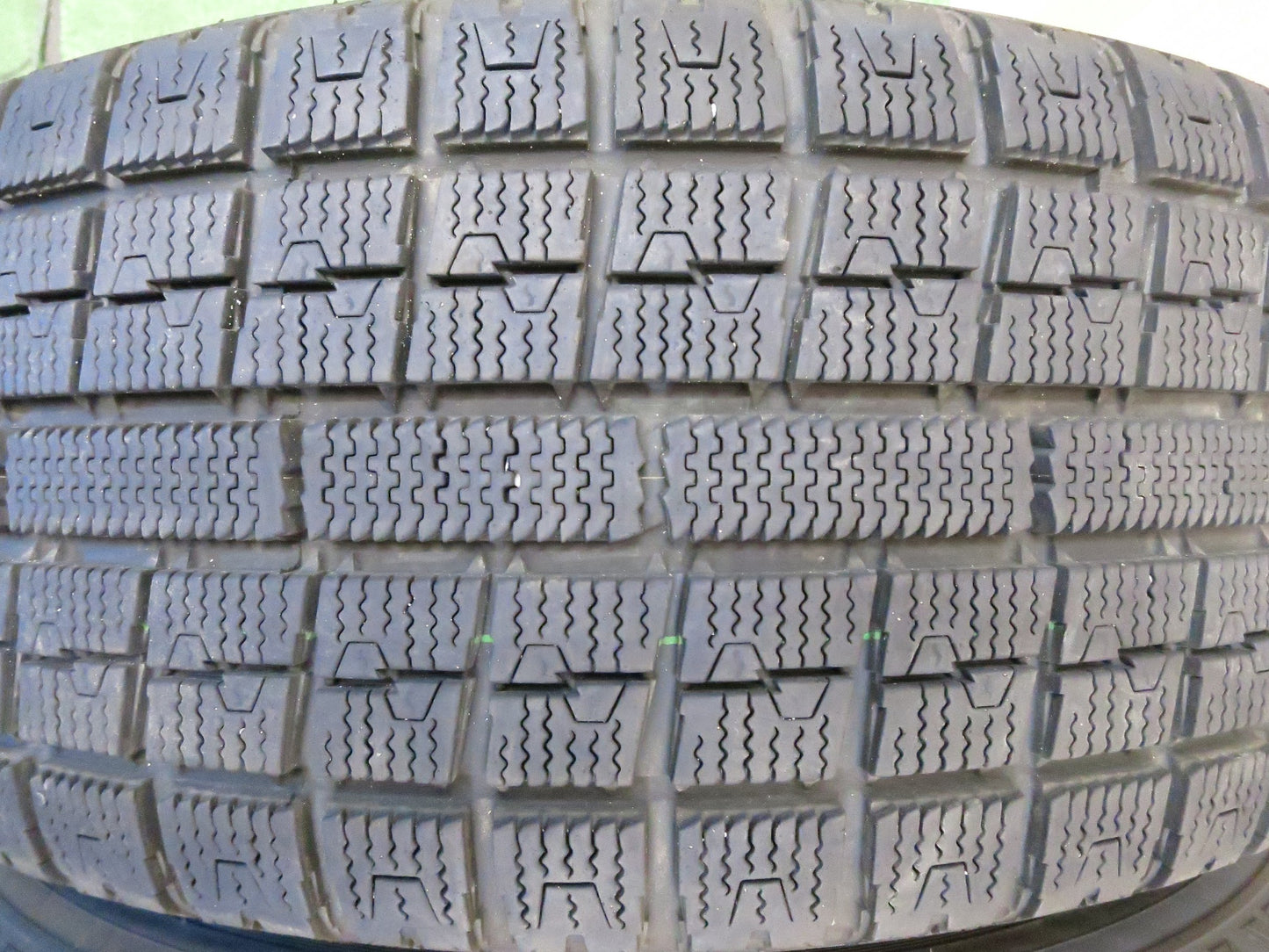 [送料無料]バリ溝！19年！9.5分★スタッドレス 205/55R16 トーヨー ガリット G5 EuroBein ユーロバイン 16インチ PCD100 114.3/5H マルチ★3011004Hス