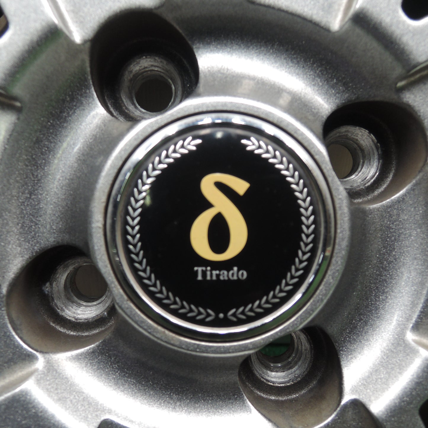 *送料無料*バリ溝！20年！キレイ！9.5分★スタッドレス 185/65R15 ピレリ アイスアシンメトリコ プラス Tirado ティラード 15インチ PCD100/4H★3120303HAス