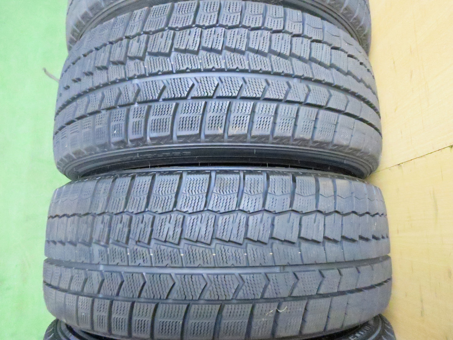 [送料無料]バリ溝！21年！キレイ！9.5分★スタッドレス X CROSS SPEED 225/45R18 ダンロップ ウインターマックス WM02 18インチ PCD114.3/5H★3030306Hス