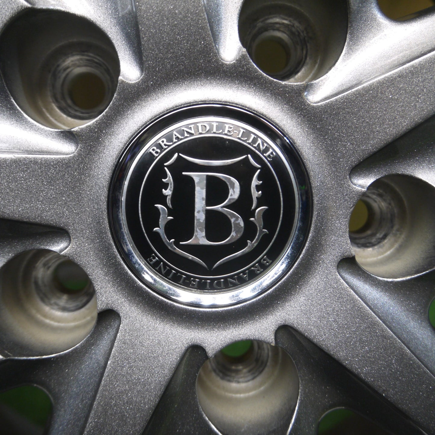 *送料無料*超バリ溝！キレイ！ほぼ10分★スタッドレス 215/60R16 ヨコハマ アイスガード iG30 BRANDLE-LINE ブランドルライン 16インチ PCD114.3/5H★4013113Hス