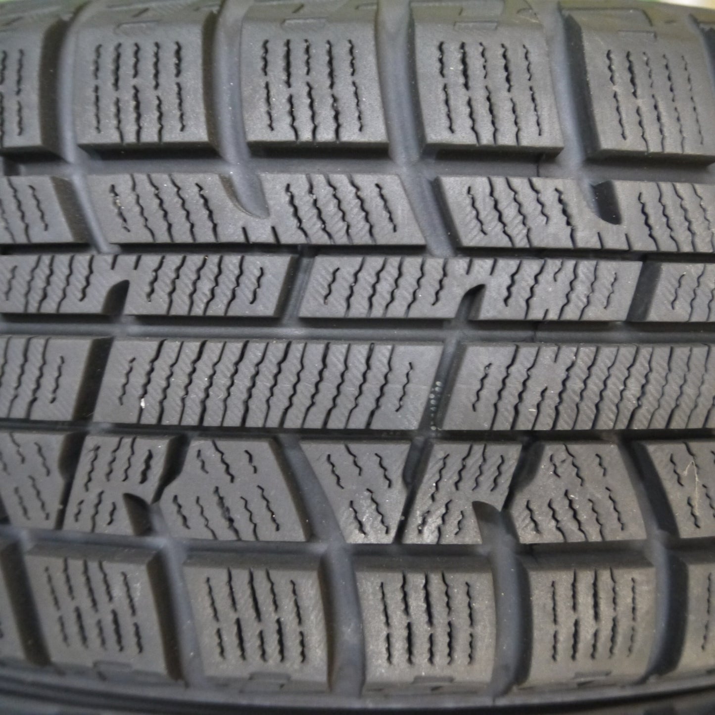 *送料無料*超バリ溝！キレイ！9.5分以上★スタッドレス 155/65R14 ヨコハマ アイスガード iG50 プラス WEZEN 14インチ PCD100/4H★4013008Hス