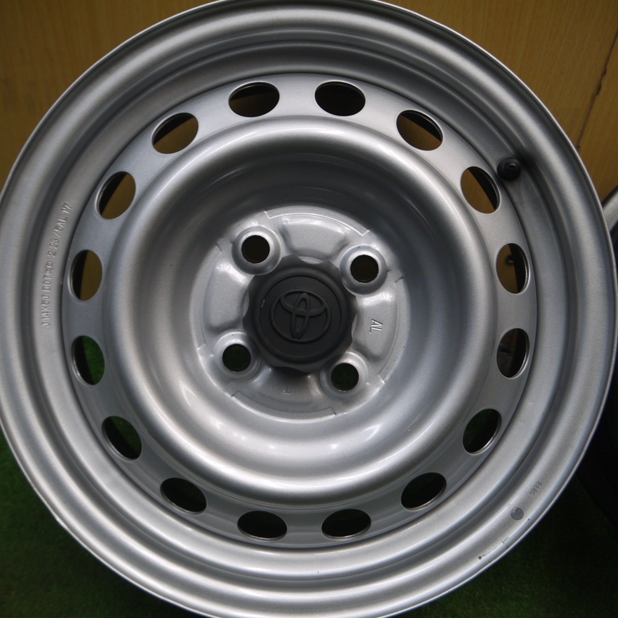 送料無料*新車外し☆トヨタ プロボックス 純正 スチール ホイール 14