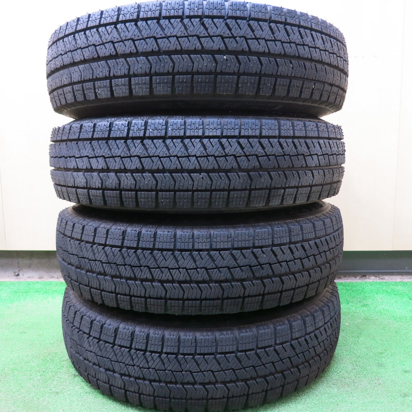 [送料無料]バリ溝！20年！キレイ！ほぼ10分★スタッドレス 155/80R13 ブリヂストン ブリザック VRX2 ECO FORME エコフォルム 13インチ PCD100/4H★3041801ヒス