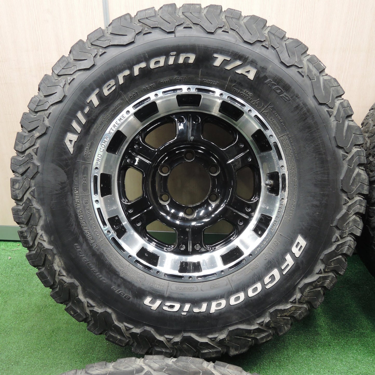[送料無料]4本価格★PRO COMP XTREME 285/75R16 116/113R BFグッドリッチ All-Terrain T/A プロコンプ 16インチ PCD139.7/6H★3111707TNノ