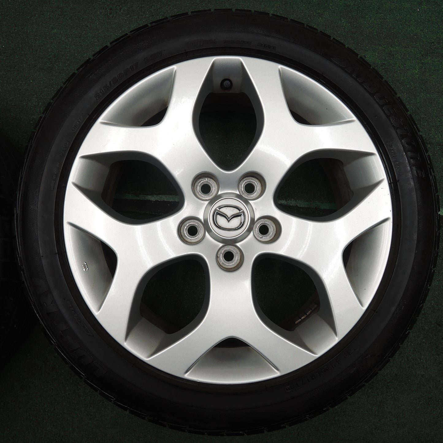 *送料無料*バリ溝！キレイ！8.5分★マツダ ビアンテ 純正 215/50R17 ブリヂストン LUFT RV エコピア 17インチ PCD114.3/5H★4012305NJノ
