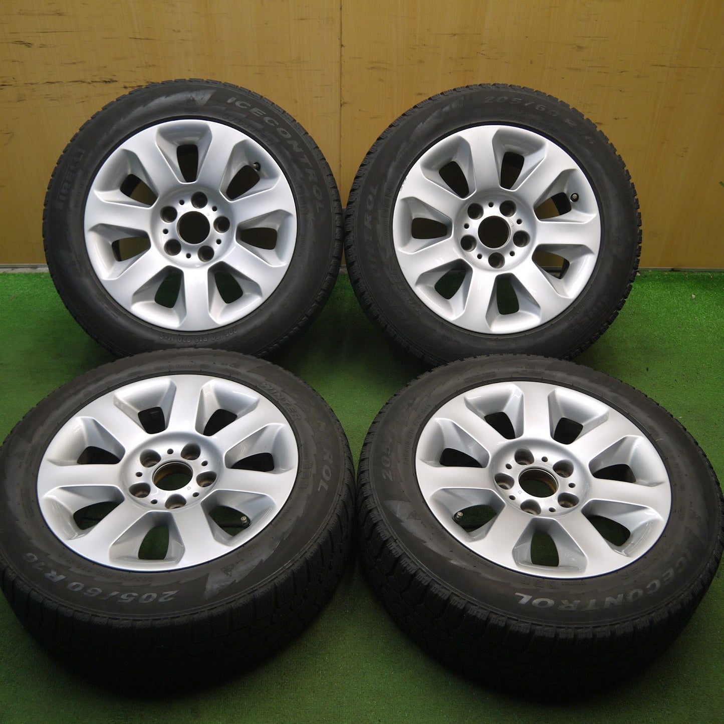 [送料無料]キレイ★BMW 5シリーズ E60 E61 純正 205/60R16 スタッドレス ピレリ アイスコントロール 16インチ PCD120/5H★3080203Hス