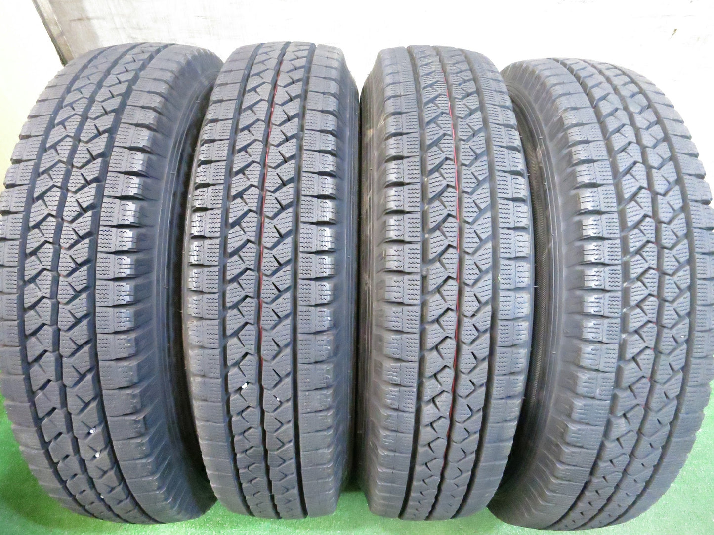 [送料無料]バリ溝！21年！ほぼ10分★トヨタ プロボックス 純正 スチール 155/80R14 88/86N スタッドレス ブリヂストン ブリザック VL1 PCD100/4H★3011703Hス