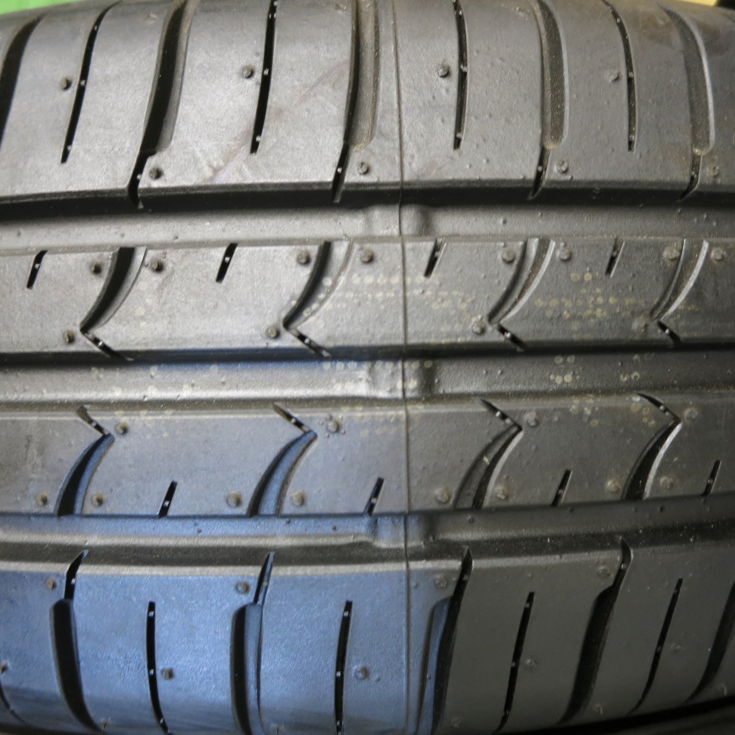 [送料無料]未使用★165/70R14 グッドイヤー EfficientGrip ECO hybrid EG01 タイヤ 14インチ アクア マーチ ヴィッツ 等★3060909Hノタ