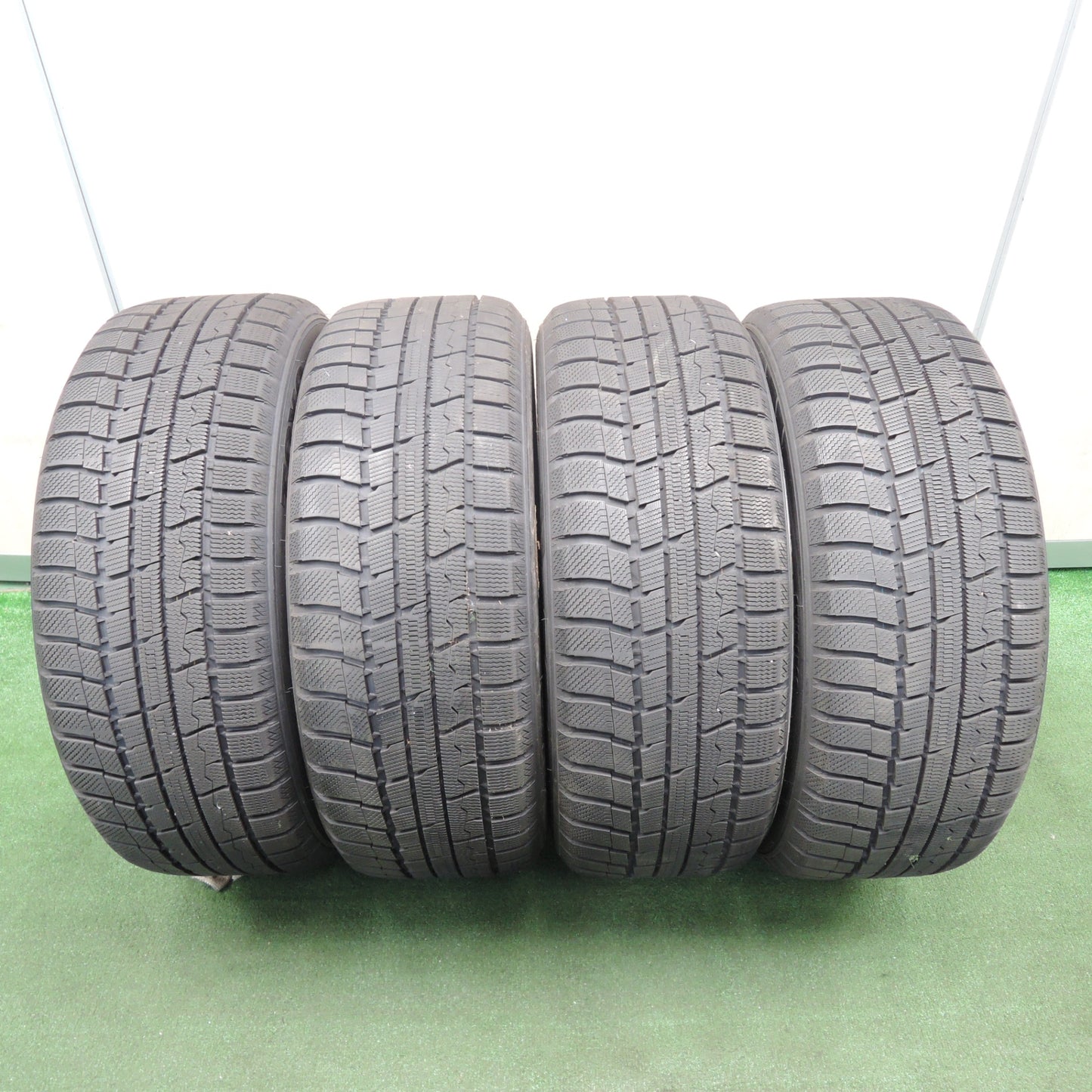 *送料無料* バリ溝！20年！綺麗！9.5分以上★レクサス等 235/50R18 スタッドレス トーヨー ウインター トランパス TX F 社外 アルミ PCD120/5H★4030607TNス