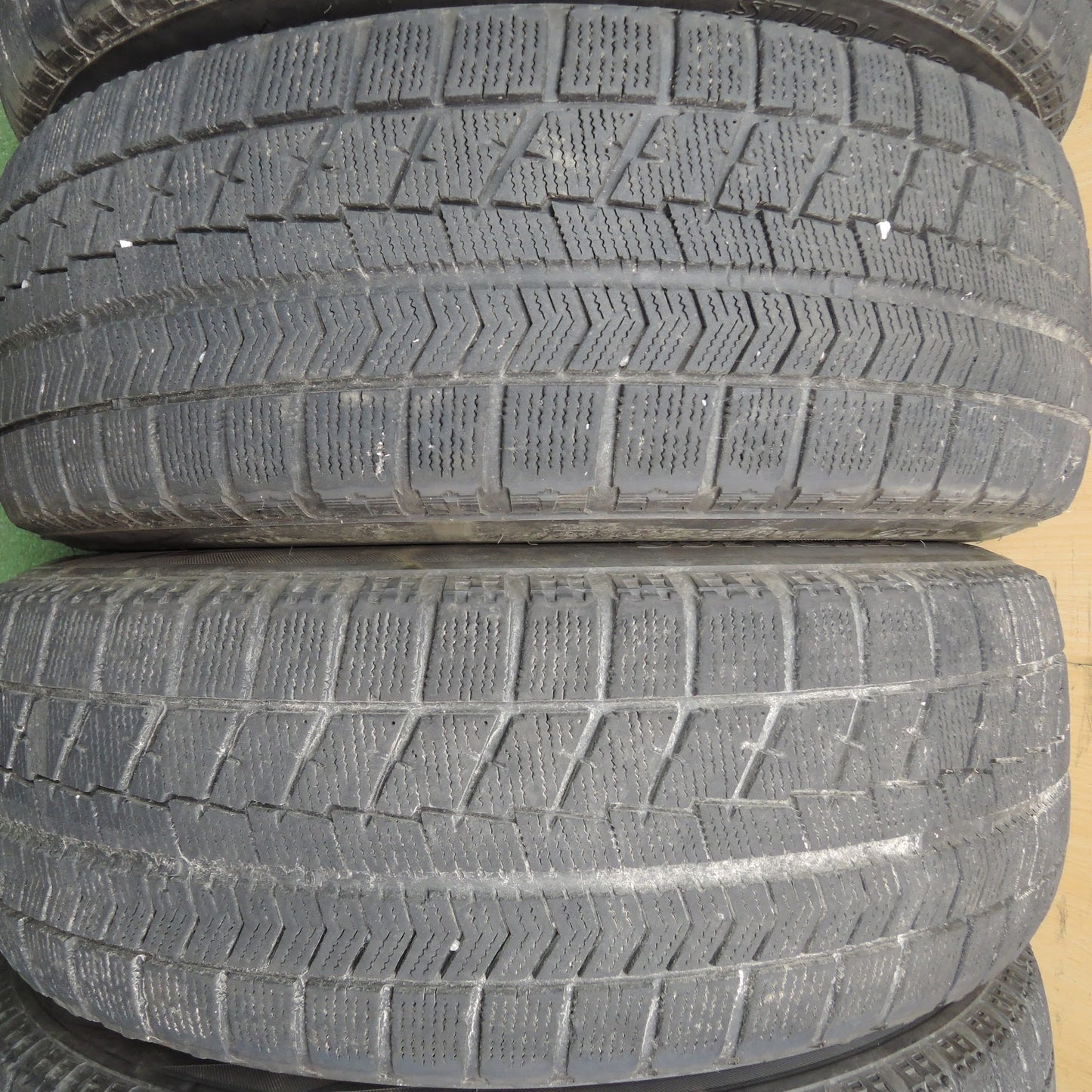[送料無料]キレイ★トヨタ 20系 アルファード ヴェルファイア 純正 215/65R16 スタッドレス ブリヂストン ブリザック VRX 16インチ PCD114.3/5H★3091903クス