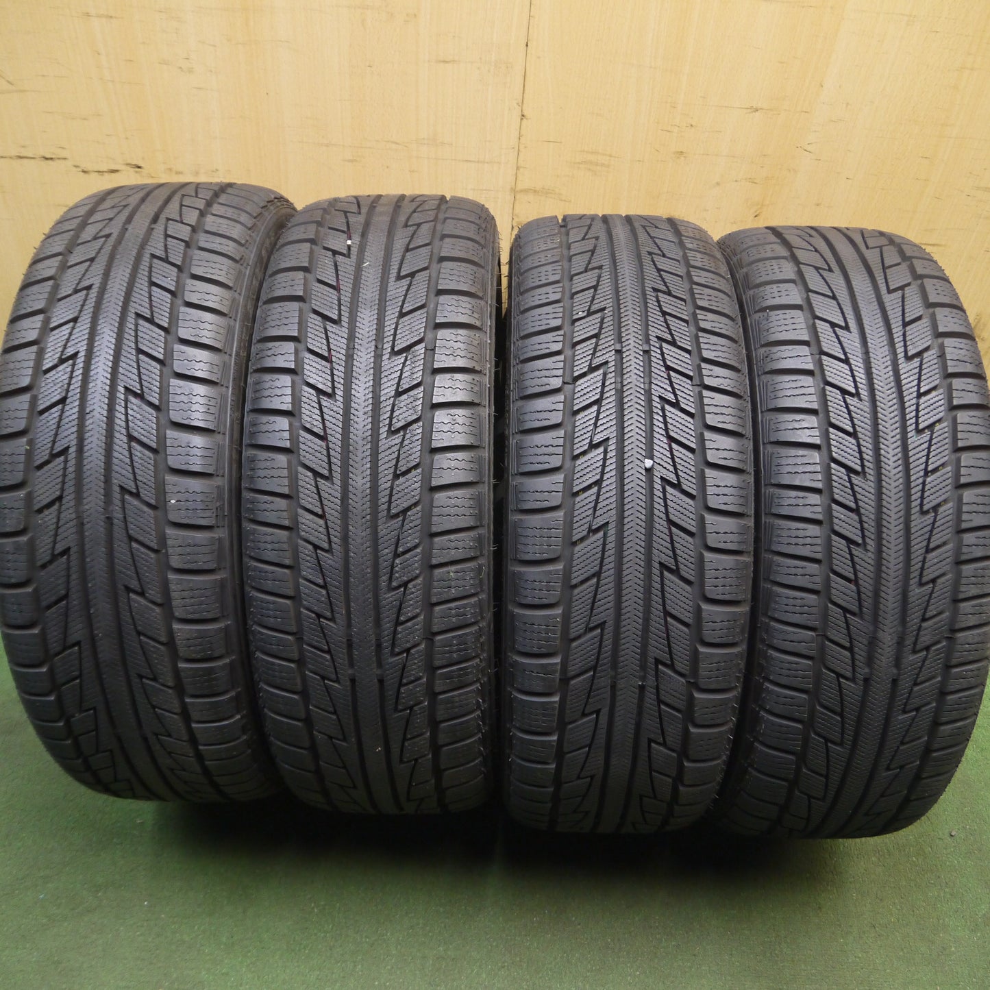 *送料無料*バリ溝！22年！キレイ！ほぼ10分★ミニ クーパー 純正 JOHN COOPER WORKS 215/40R18 スタッドレス ナンカン NK SNOW SV-2 PCD112/5H★3122714Hス