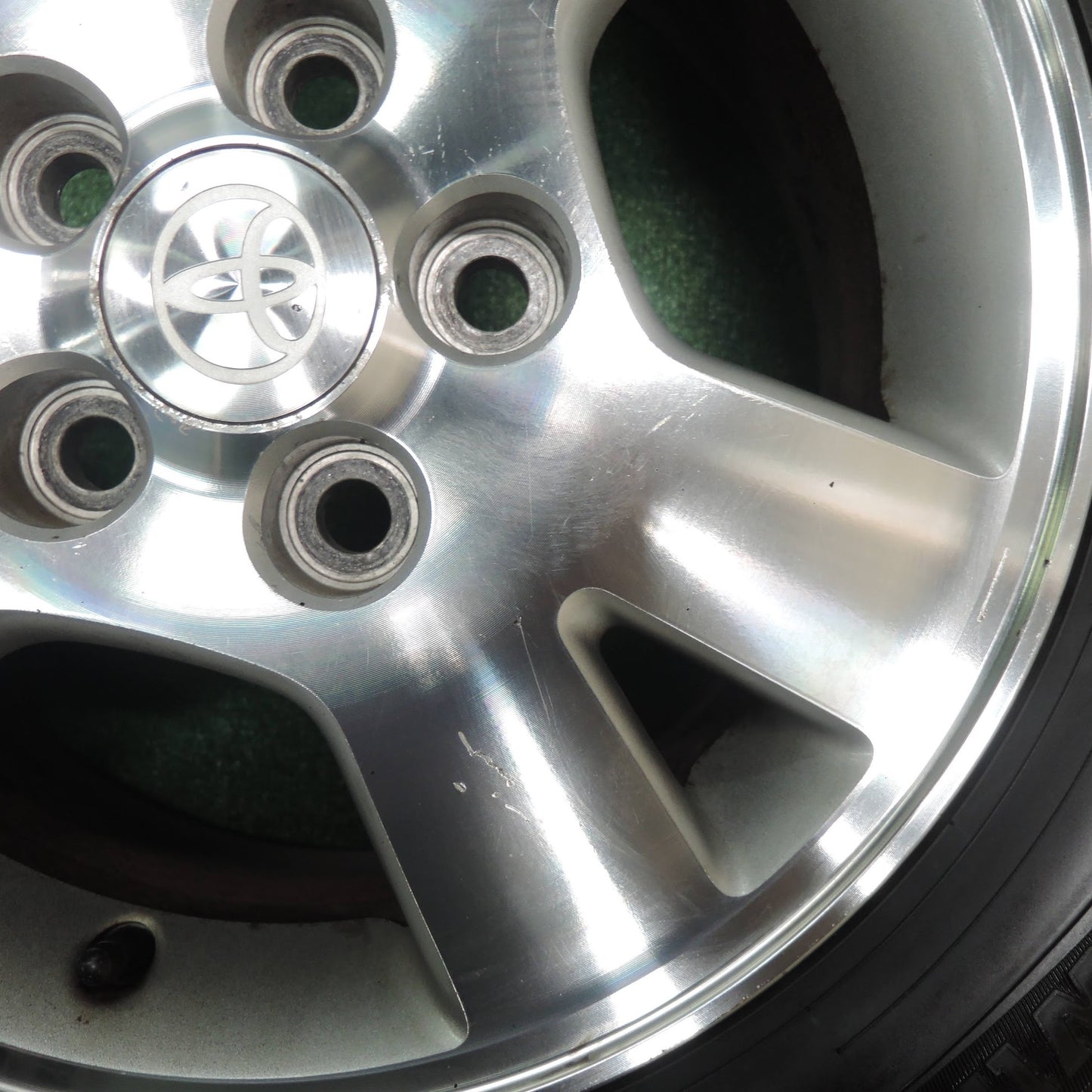 [送料無料]バリ溝！9.5分★トヨタ ノア ヴォクシー 純正 195/65R15 スタッドレス ダンロップ ウインターマックス WM01 15インチ PCD114.3/5H★3091204NJス