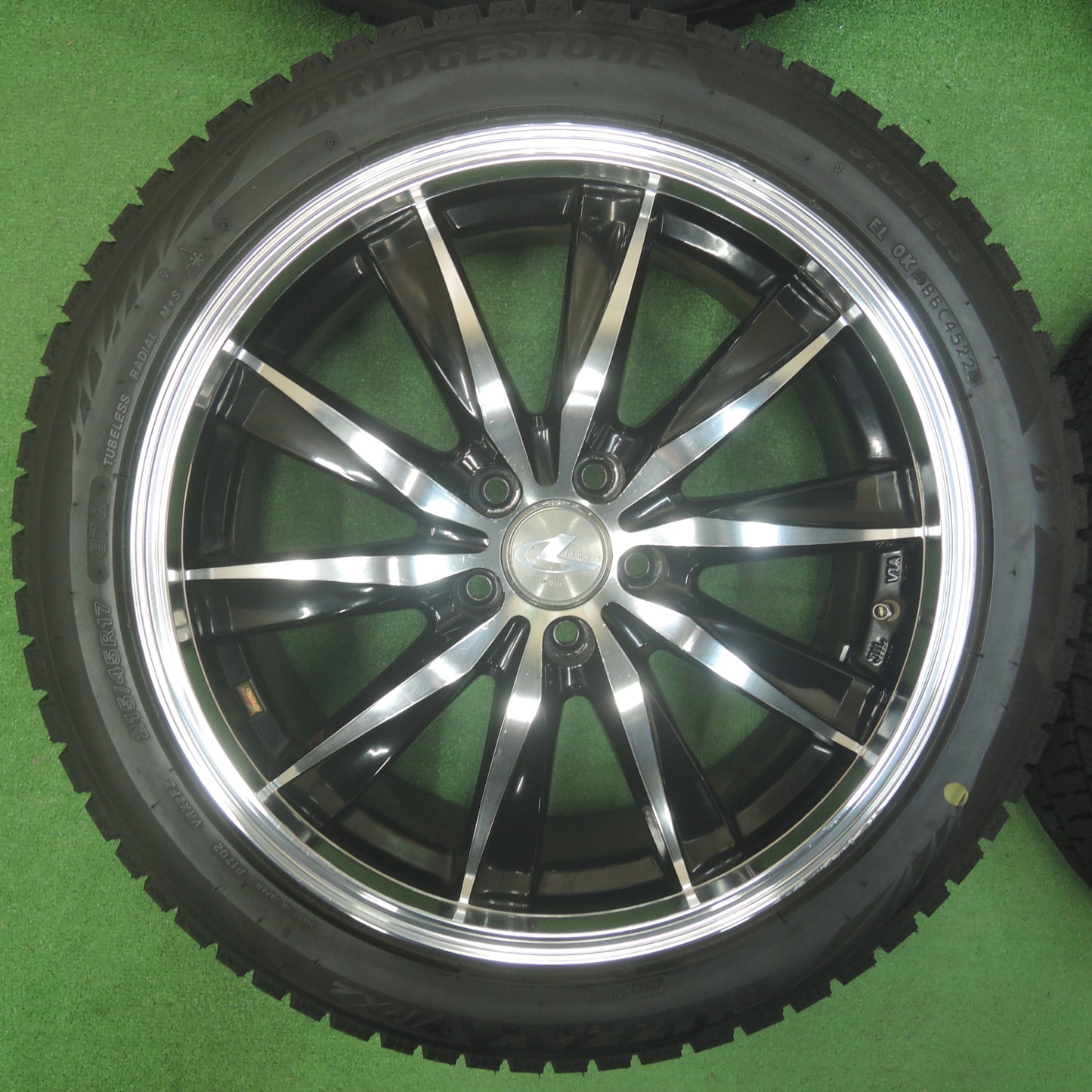 [送料無料]バリ溝！ 22年 ほぼ10分 イボ付き!★スタッドレス LEONIS CX 215/45R17 ブリヂストン ブリザック VRX2 レオニス 17インチ PCD100/5H★4010905SYス
