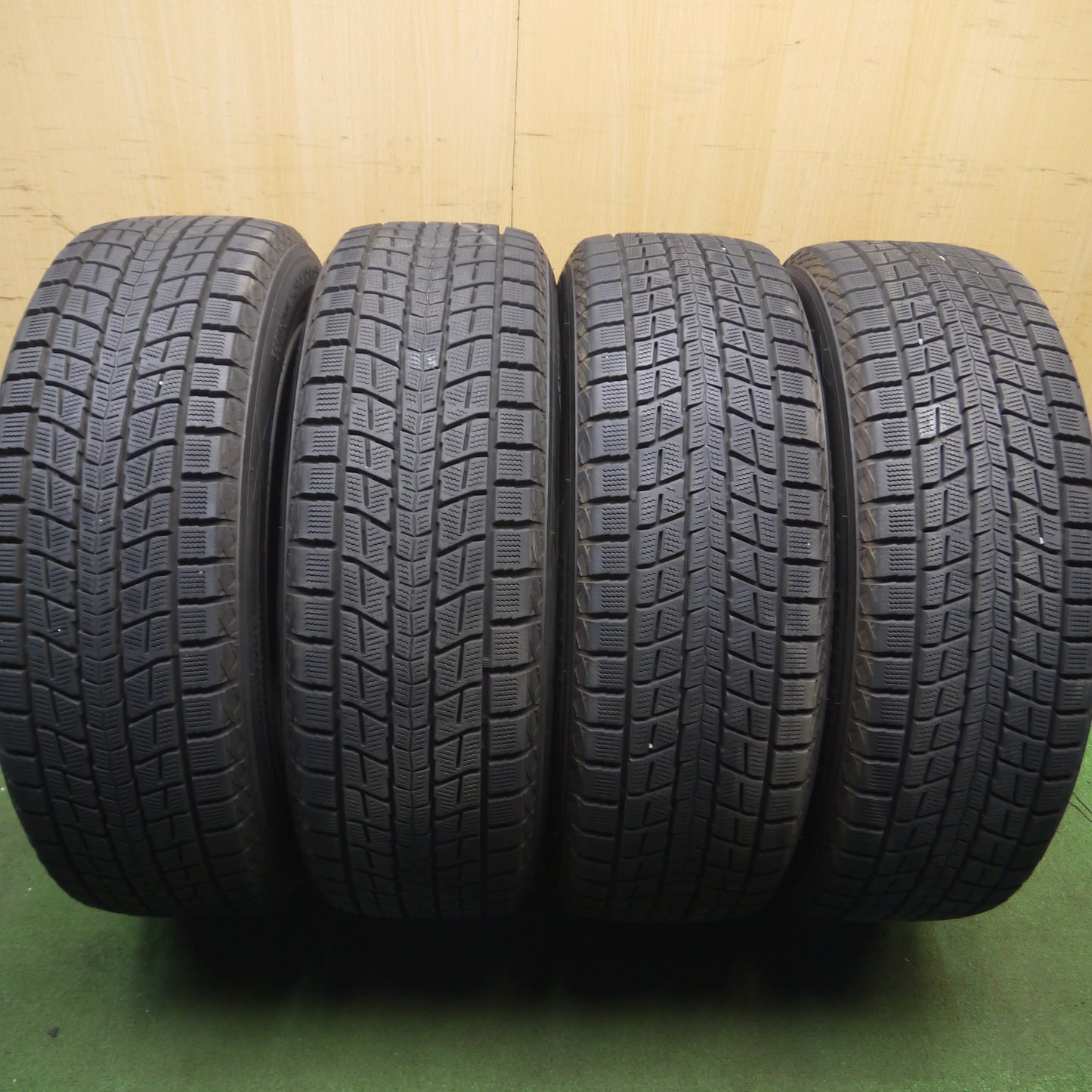 *送料無料*センサー付！バリ溝！キレイ！9.5分★レクサス RX300 Fスポーツ 純正 235/55R20 スタッドレス ダンロップ ウインターマックス SJ8 PCD114.3/5H★3120808Hス