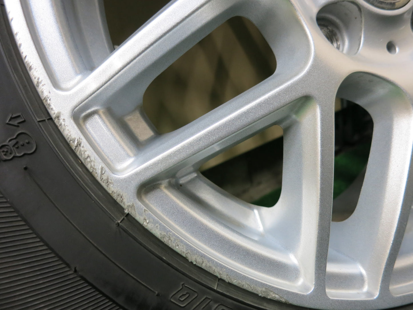 [送料無料]バリ溝！9分★スタッドレス 165/70R14 グッドイヤー アイスナビ6 D.O.S. GaviaLⅡ DOS 14インチ PCD100/4H★2121309ヒス