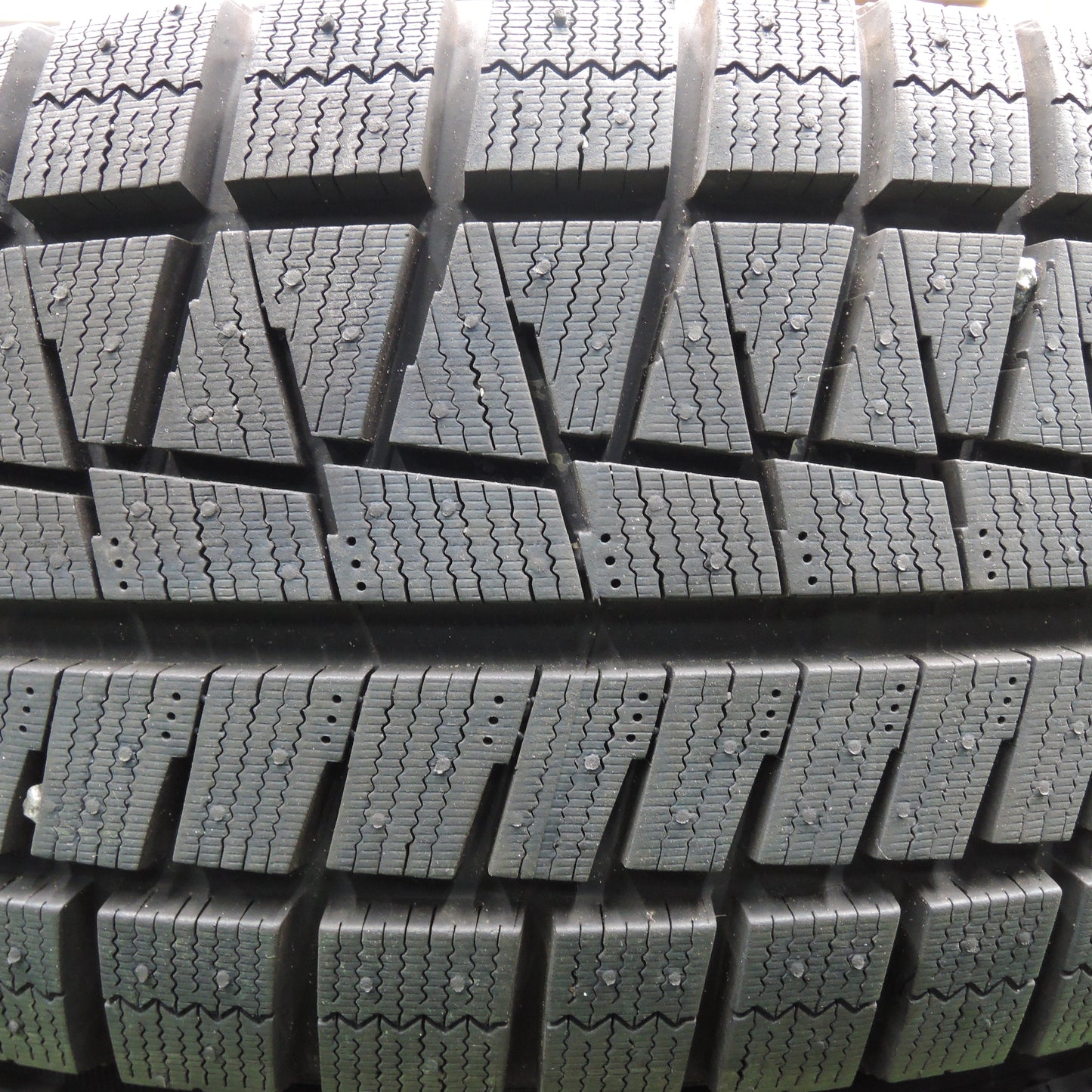 *送料無料*バリ溝！22年！綺麗！ほぼ10分★ベンツ 等 Team Sparco CRIMSON 205/55R16 スタッドレス ブリヂストン アイスパートナー2 PCD112/5H★3120913HAス