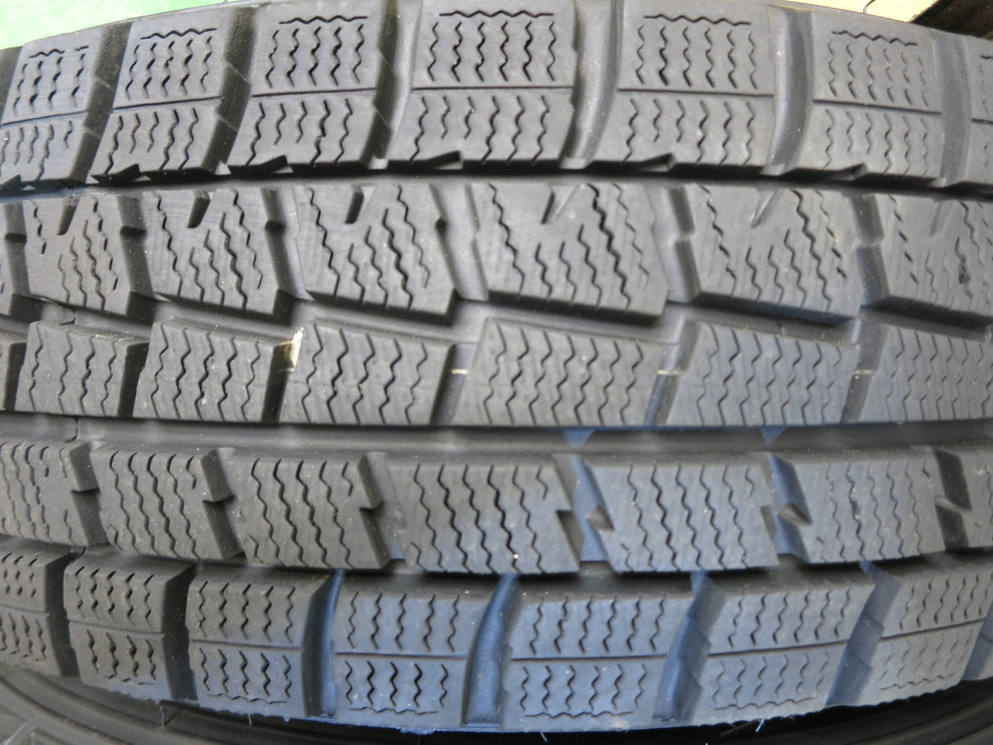 [送料無料]バリ溝！19年！9.5分以上★スタッドレス 165/70R14 ダンロップ ウインターマックス WM01 MANARAY SPORT マナレイスポーツ PCD100/4H★2101705Hス
