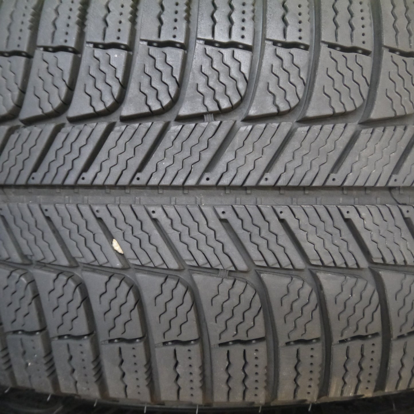 *送料無料* バリ溝！キレイ！9.5分★スバル インプレッサ G4 純正 225/40R18 ミシュラン X-ICE XI3 18インチ PCD100/5H★4022006Hス
