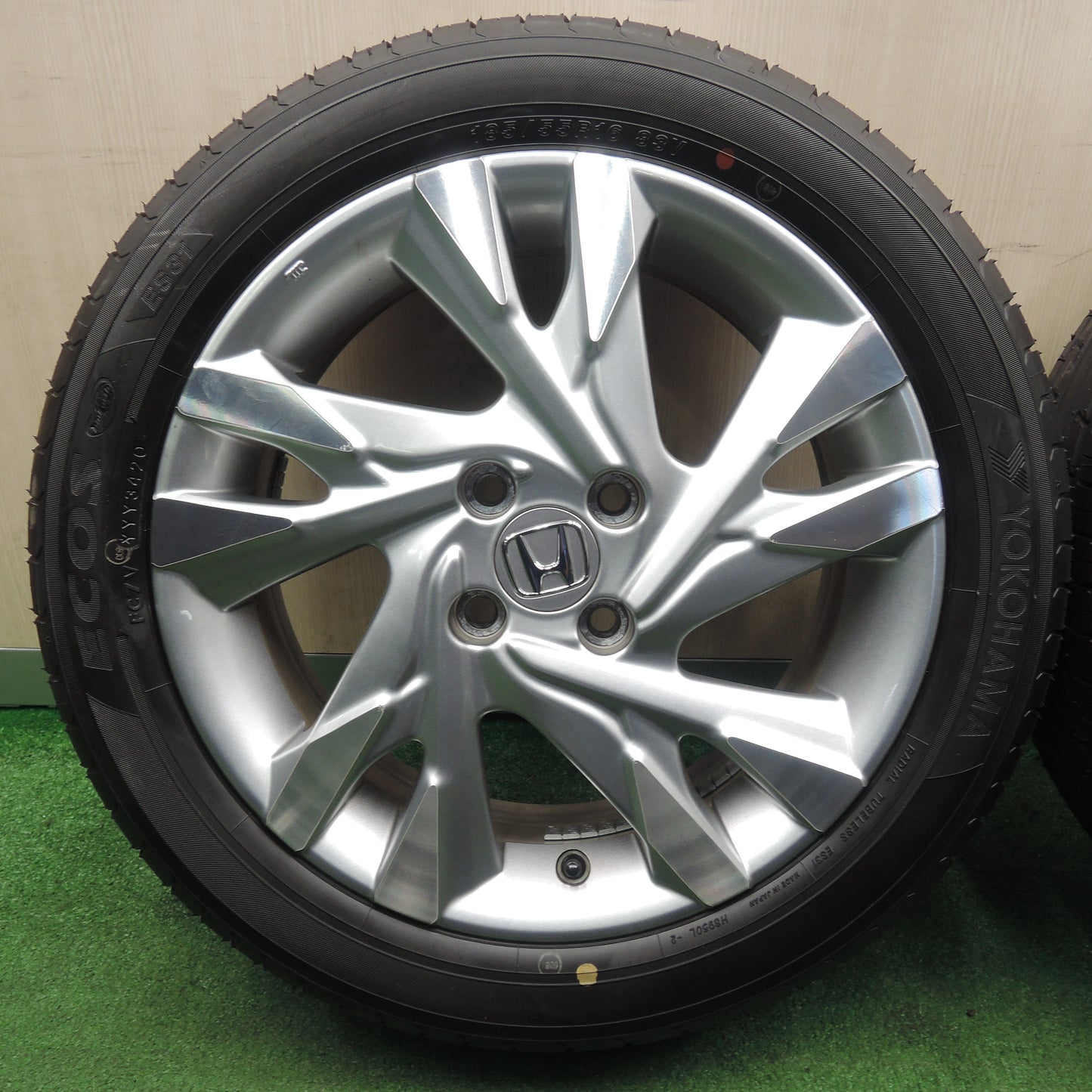 *送料無料*超バリ溝！20年！ほぼ10分★ホンダ シャトル ハイブリッド 純正 185/55R16 ヨコハマ エコス ES31 16インチ PCD100/4H★3120902NJノ