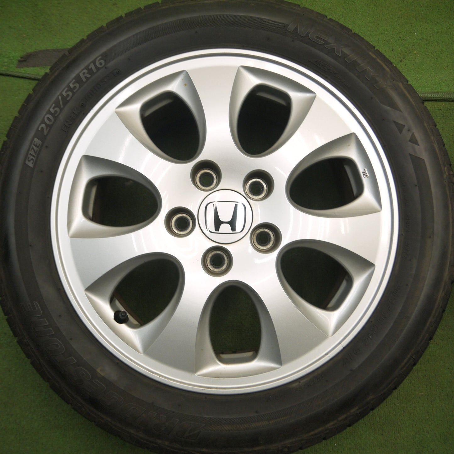 *送料無料* バリ溝！21年！キレイ！9.5分★ホンダ アコード 純正 205/55R16 ブリヂストン ネクストリー エコピア 16インチ PCD114.3/5H★4031204Hノ