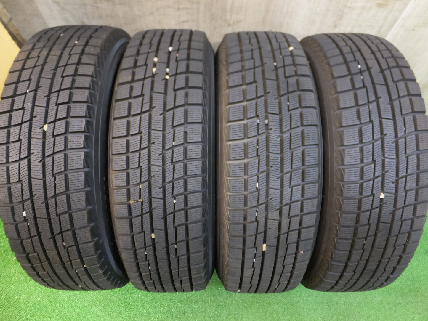 [送料無料]バリ溝！ほぼ10分★スタッドレス 165/70R14 ヨコハマ アイスガード iG30 JOKER QUEEN weds ジョーカー 14インチ PCD100/4H 5H マルチ★2091210Hス