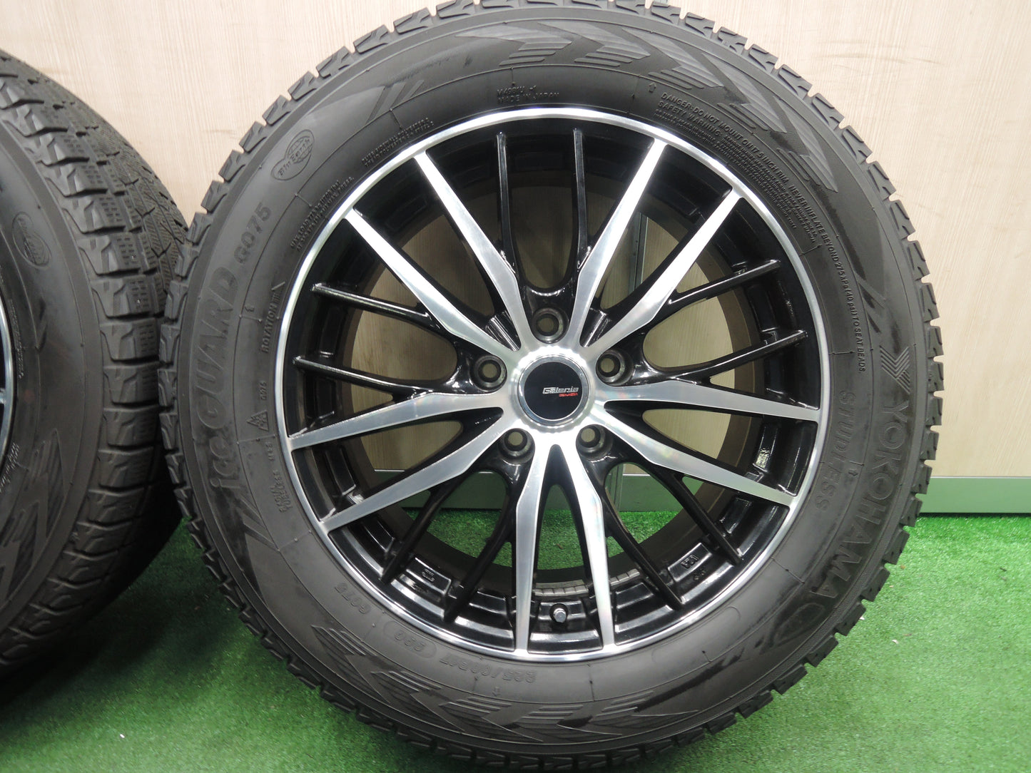*送料無料*バリ溝！9.5分★スタッドレス 225/60R17 ヨコハマ アイスガード G075 Galeria GM01 ガレリア PCD114.3/5H★3111201HAス