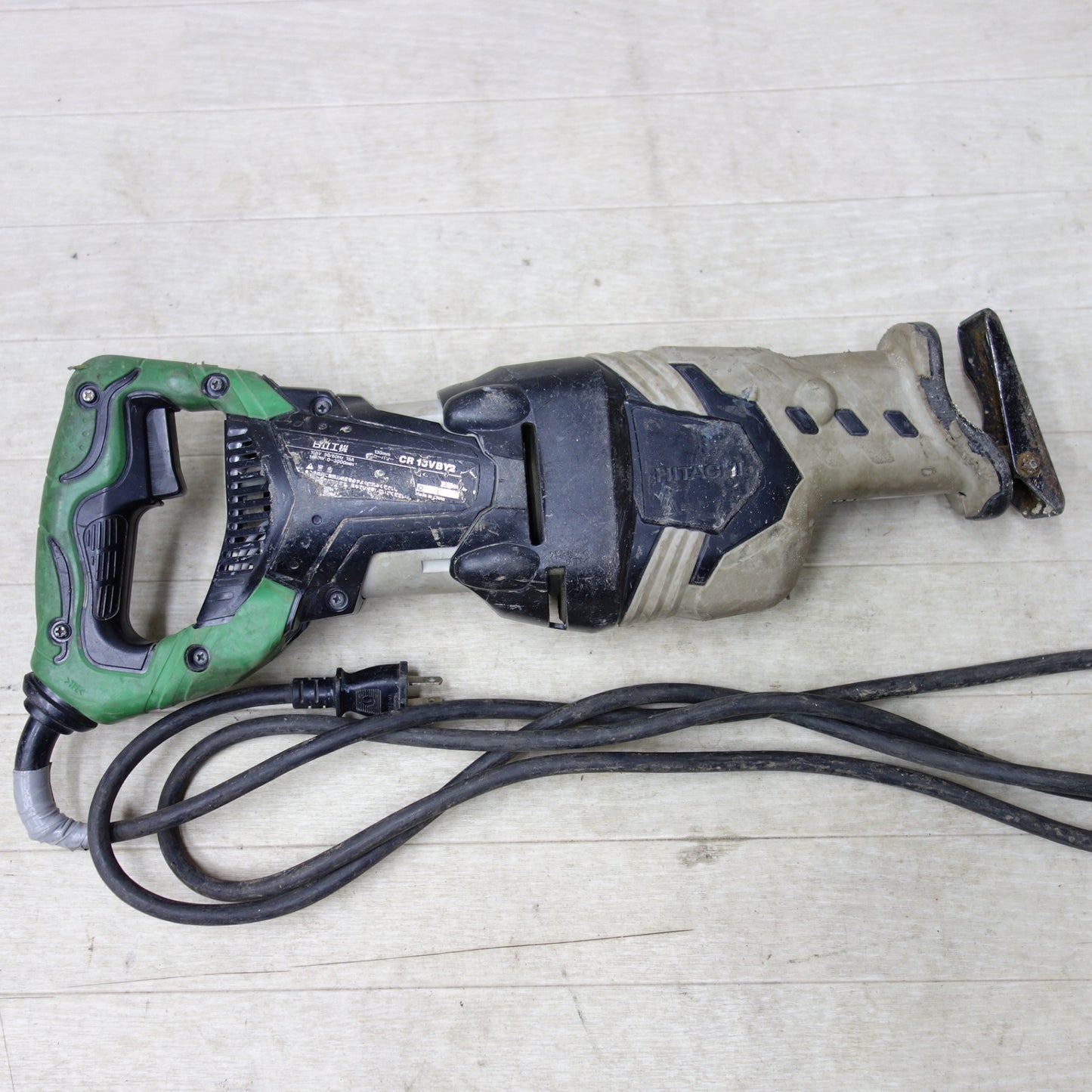 [送料無料] ◆HITACHI 日立工機 130mm セーバソー CR13VBY2 レシプロソー 電動工具 切断機 100V 50/60Hz◆