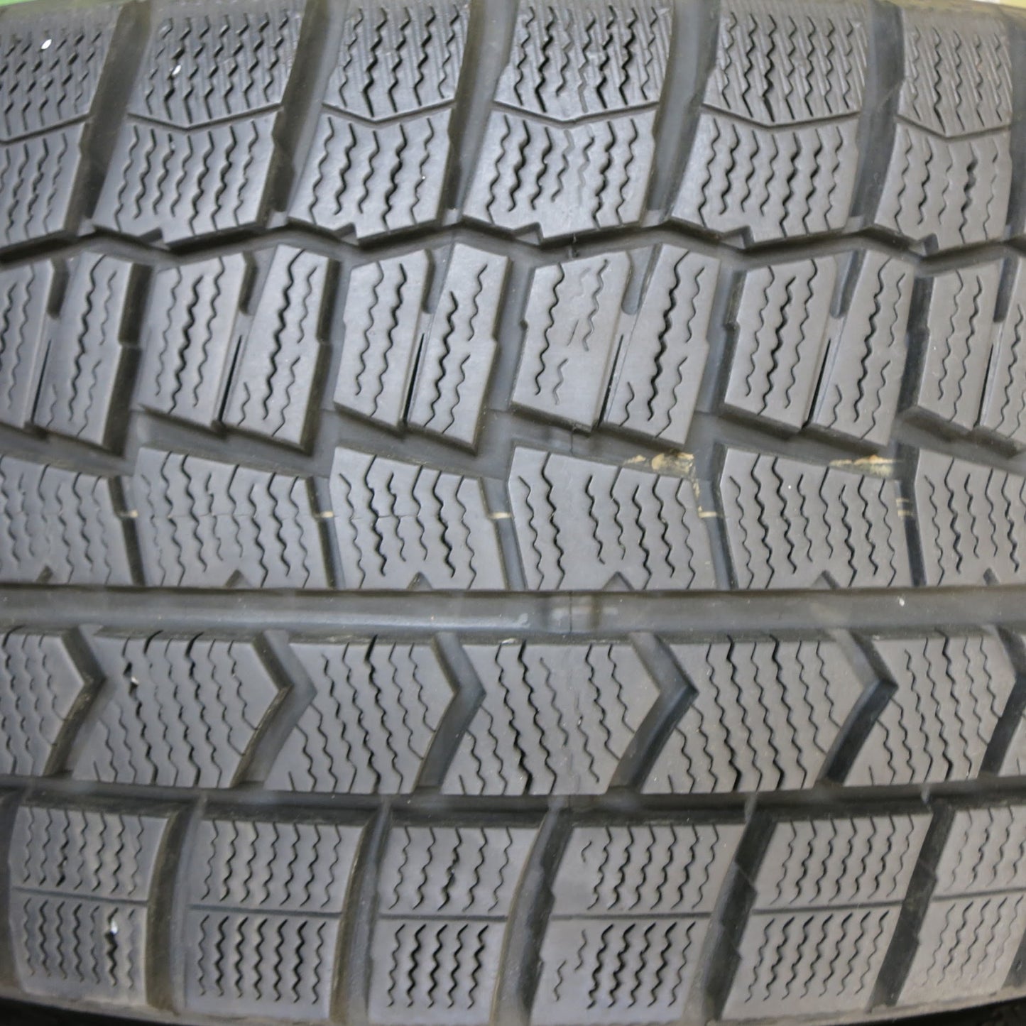 [送料無料]バリ溝！綺麗！9.5分★スバル VM系 レヴォーグ 純正 225/45R18 スタッドレス ダンロップ ウインターマックス WM02 18インチ PCD114.3/5H★3060609Hス