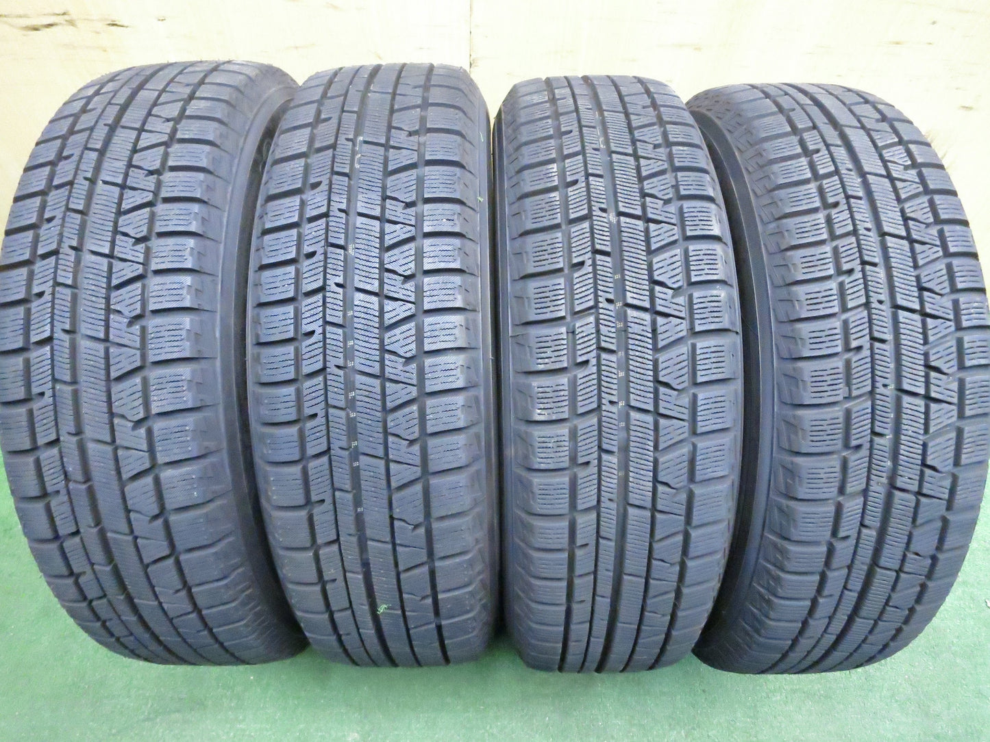 [送料無料]バリ溝！キレイ！ほぼ10分★スタッドレス 175/65R15 ヨコハマ アイスガード iG50 プラス JOKER weds ジョーカー 15インチ PCD100/4H★3021414Hス