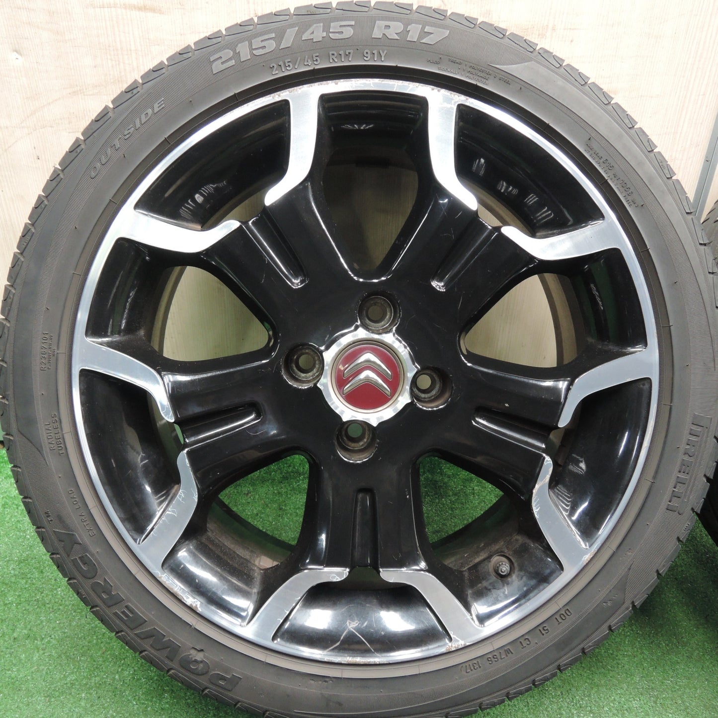 *送料無料* 4本価格★シトロエン DS3 純正 215/45R17 ピレリ パワジー 17インチ PCD108/4H★4022301HAノ