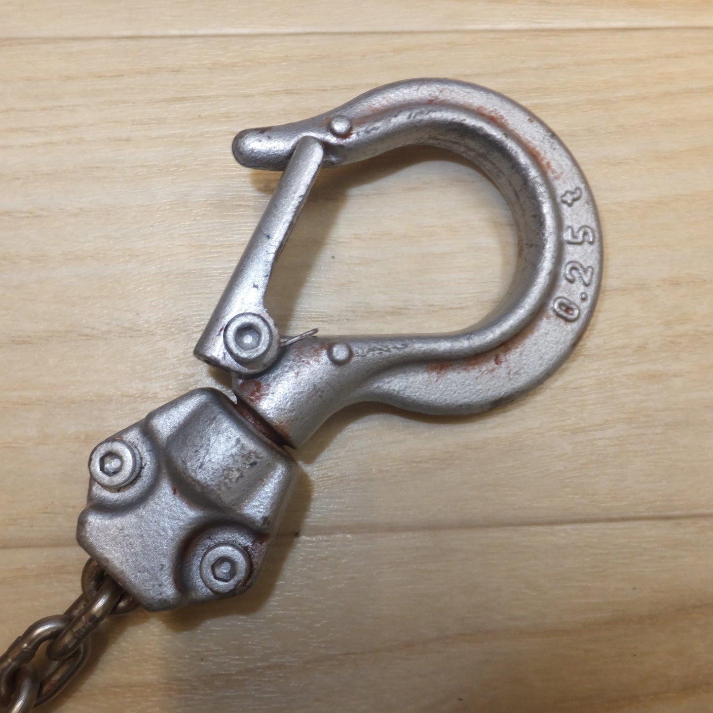 [送料無料] ★キトー KITO 手動チェーンブロック CX003 0.25t　Cap 250kg Lift 5.0m　LOAD CHAIN V-3.2×9.0mm CX1A★