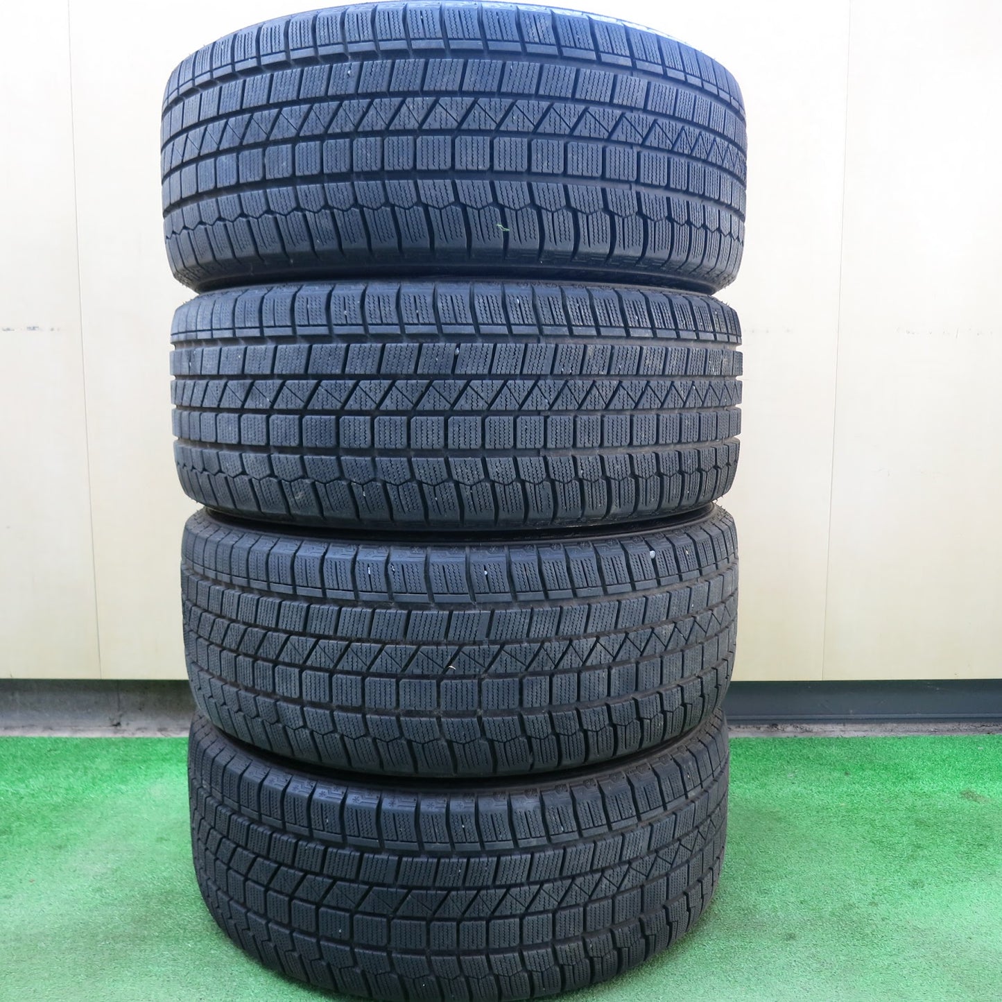 [送料無料]バリ溝！キレイ！8.5分★スタッドレス 225/45R18 ケンダ KR36 アイステック ネオ JOKER weds ジョーカー 18インチ PCD114.3/5H★3031509ヒス