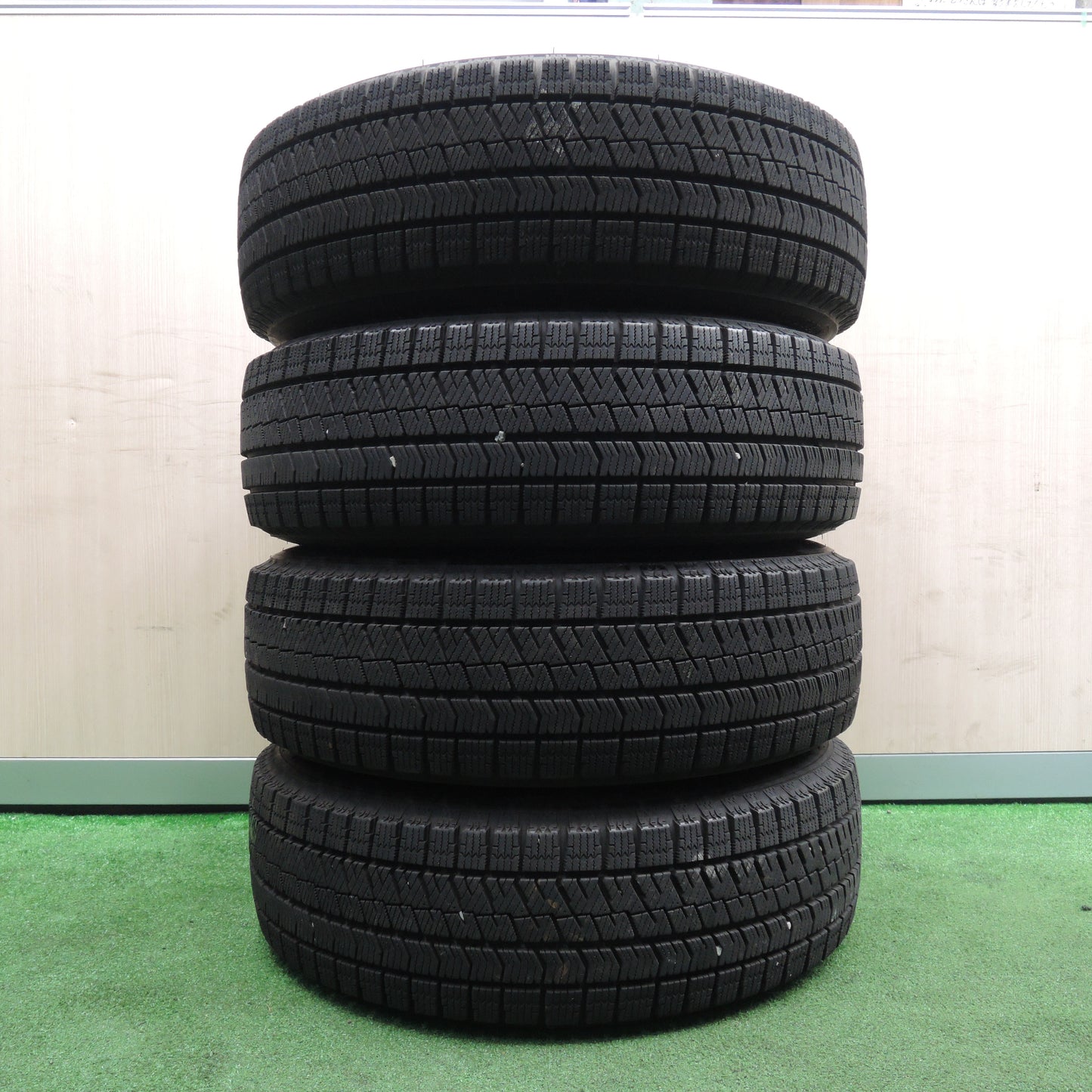 *送料無料*バリ溝！21年！綺麗！9分★スタッドレス 185/65R15 ブリヂストン ブリザック VRX2 AZANE FB 15インチ PCD114.3/5H★3112104NJス