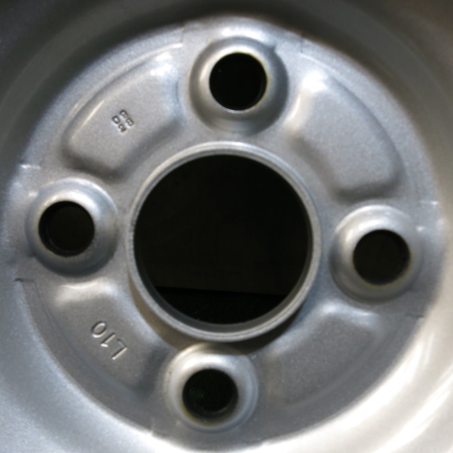 [送料無料]バリ溝！22年！キレイ！9.5分以上★スタッドレス 155/80R14 88/86N ヨコハマ アイスガード iG91 スチール ホイール 14インチ PCD100/4H★3042607Hス