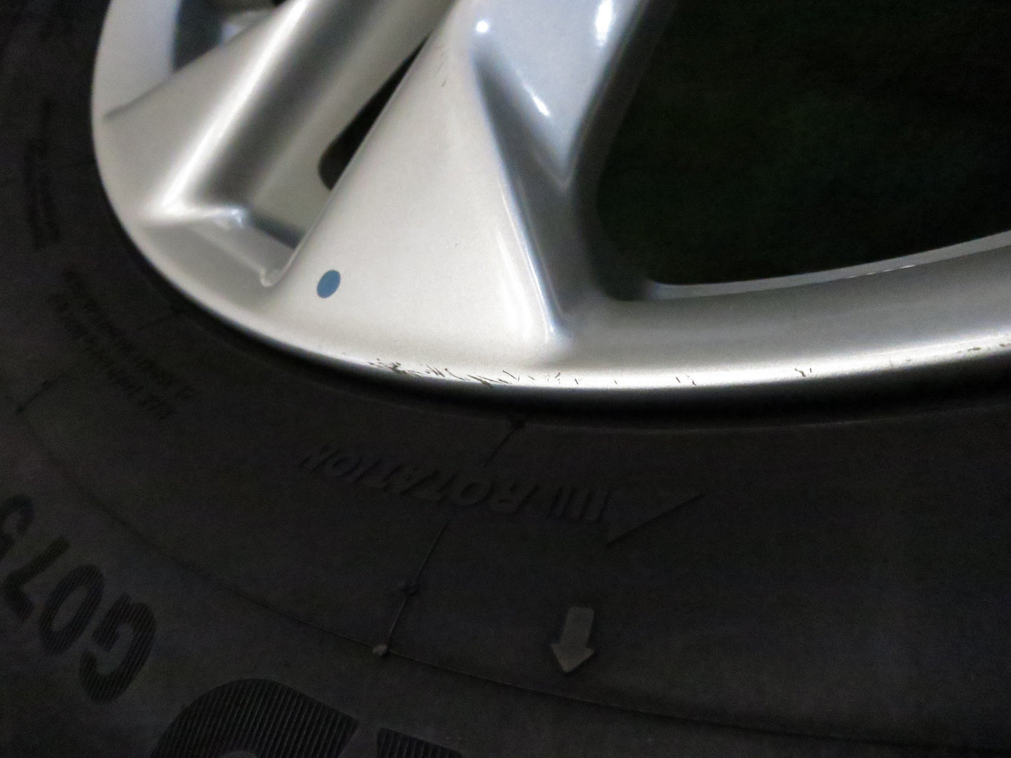 [送料無料]バリ溝！キレイ！9分★日産 エクストレイル 純正 225/65R17 スタッドレス ヨコハマ アイスガード G075 17インチ PCD114.3/5H★3013109Hス