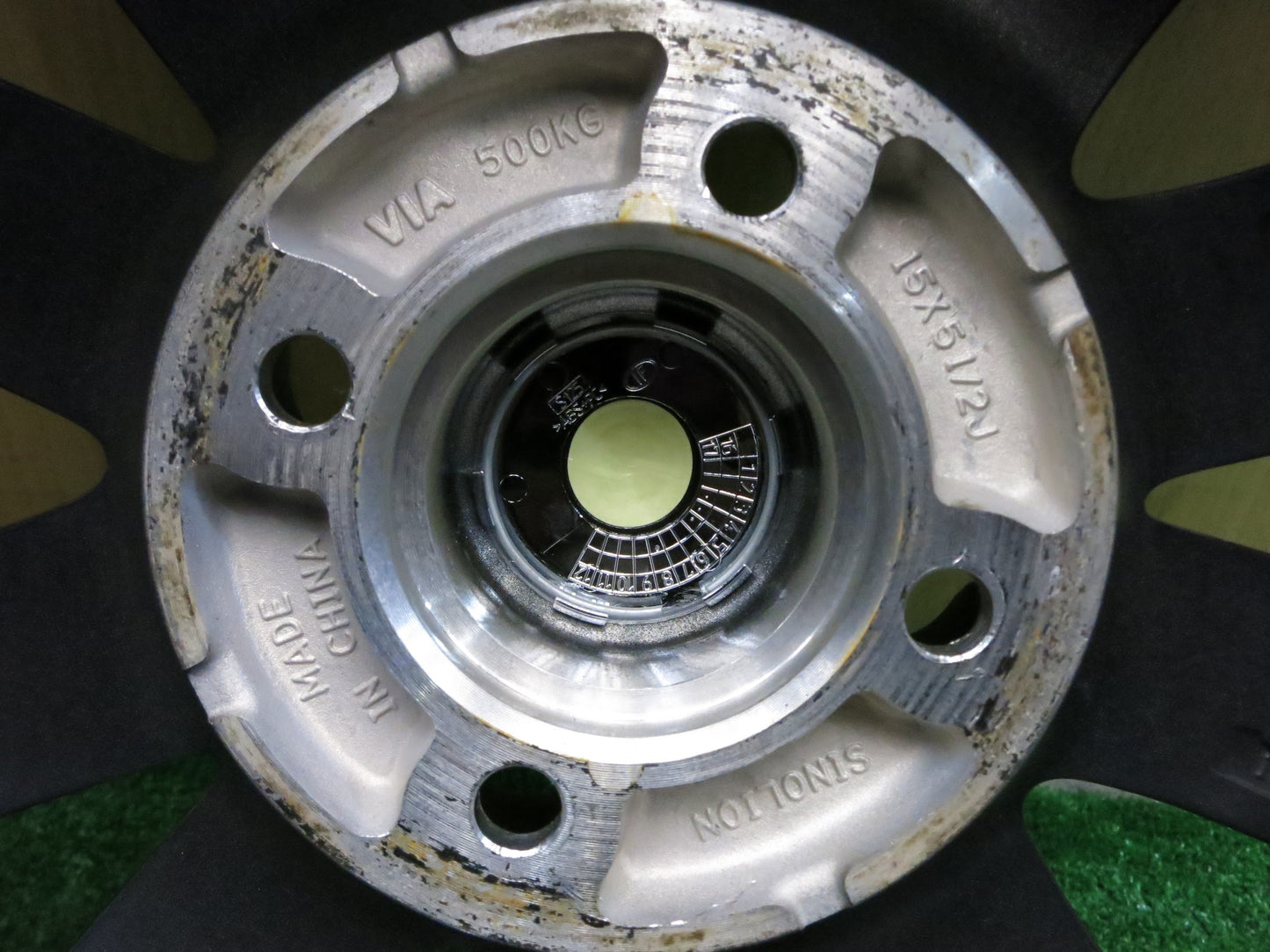 [送料無料]バリ溝！18年！キレイ！ほぼ10分★スタッドレス 175/65R15 ダンロップ ウインターマックス WM01 Fang ファング 15インチ PCD100/4H★2121301Hス