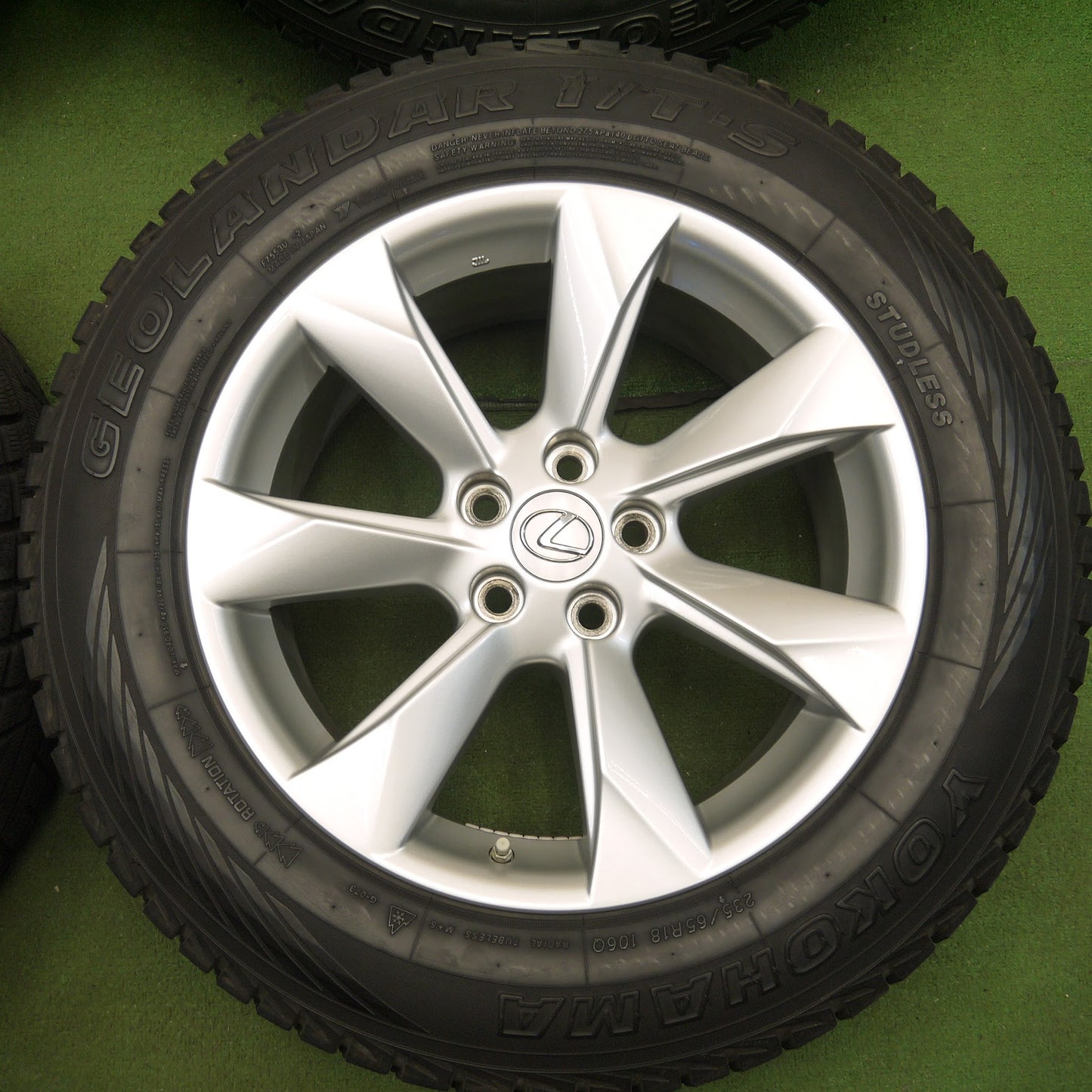 [送料無料]バリ溝！キレイ！9分★20系 レクサス RX 純正 235/65R18 スタッドレス ヨコハマ ジオランダー i/T-S 18インチ PCD114.3/5H★3031401クス
