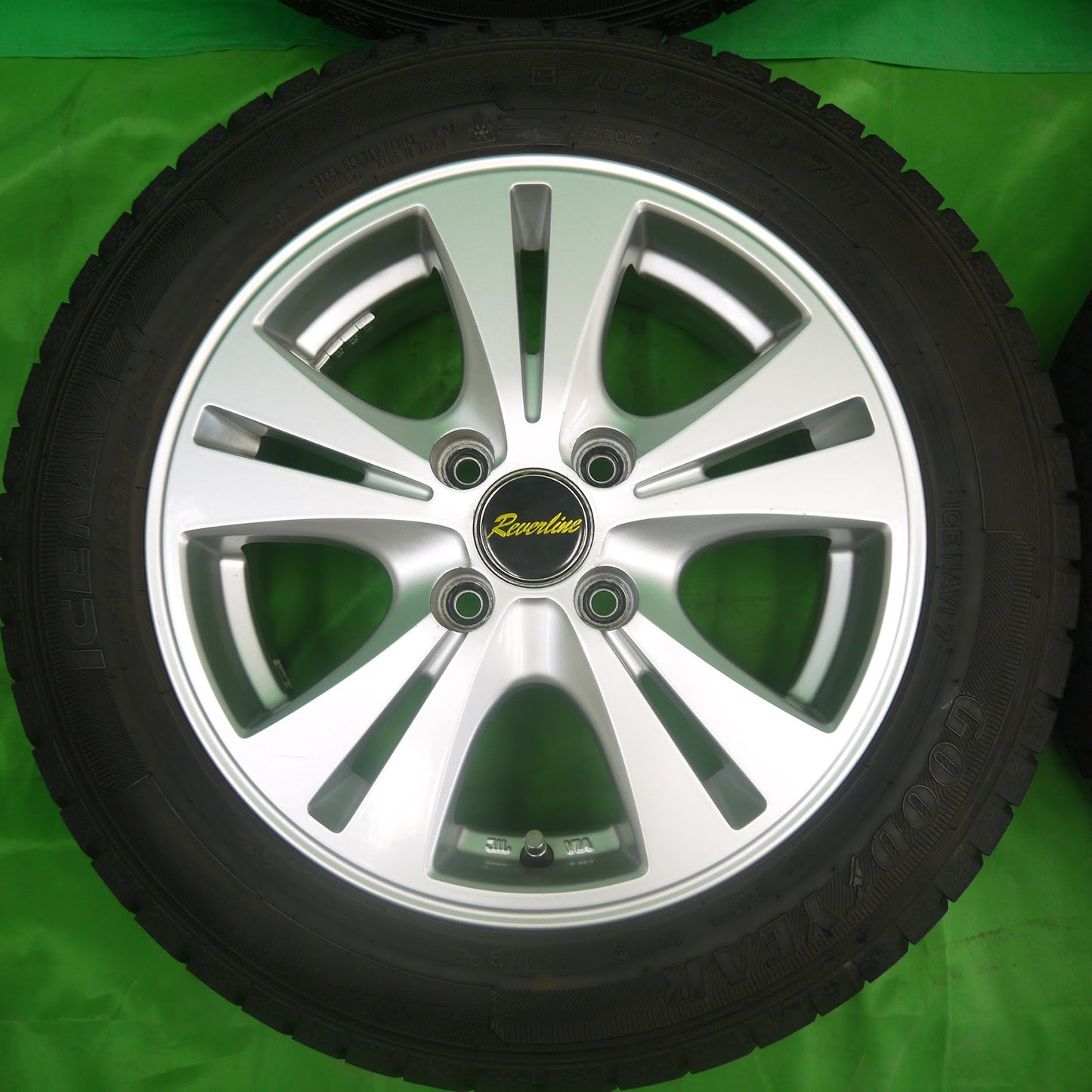 [送料無料]バリ溝！9.5分以上★スタッドレス 165/65R14 グッドイヤー アイスナビ7 Reverline リバーライン 14インチ PCD100/4H★3070101KAス