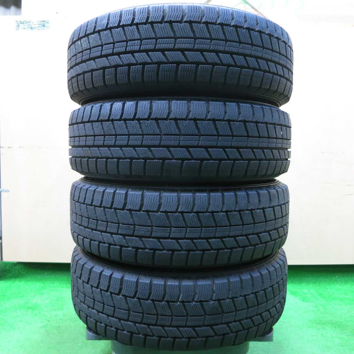*送料無料*超バリ溝！22年！キレイ！ほぼ10分★スタッドレス 175/65R15 オートバックス ノーストレック N5 LEBEN レーベン 15インチ PCD100/4H★3112413イス