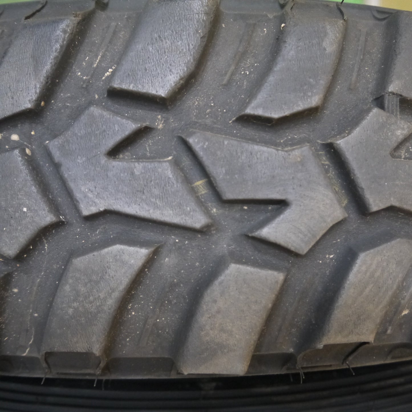 *送料無料*バリ溝！キレイ！8.5分★4×4 Engineering 7.00R16LT 8PR ダンロップ グラントレック MT2 4×4エンジニアリング PCD139.7/5H★4012310Hノ