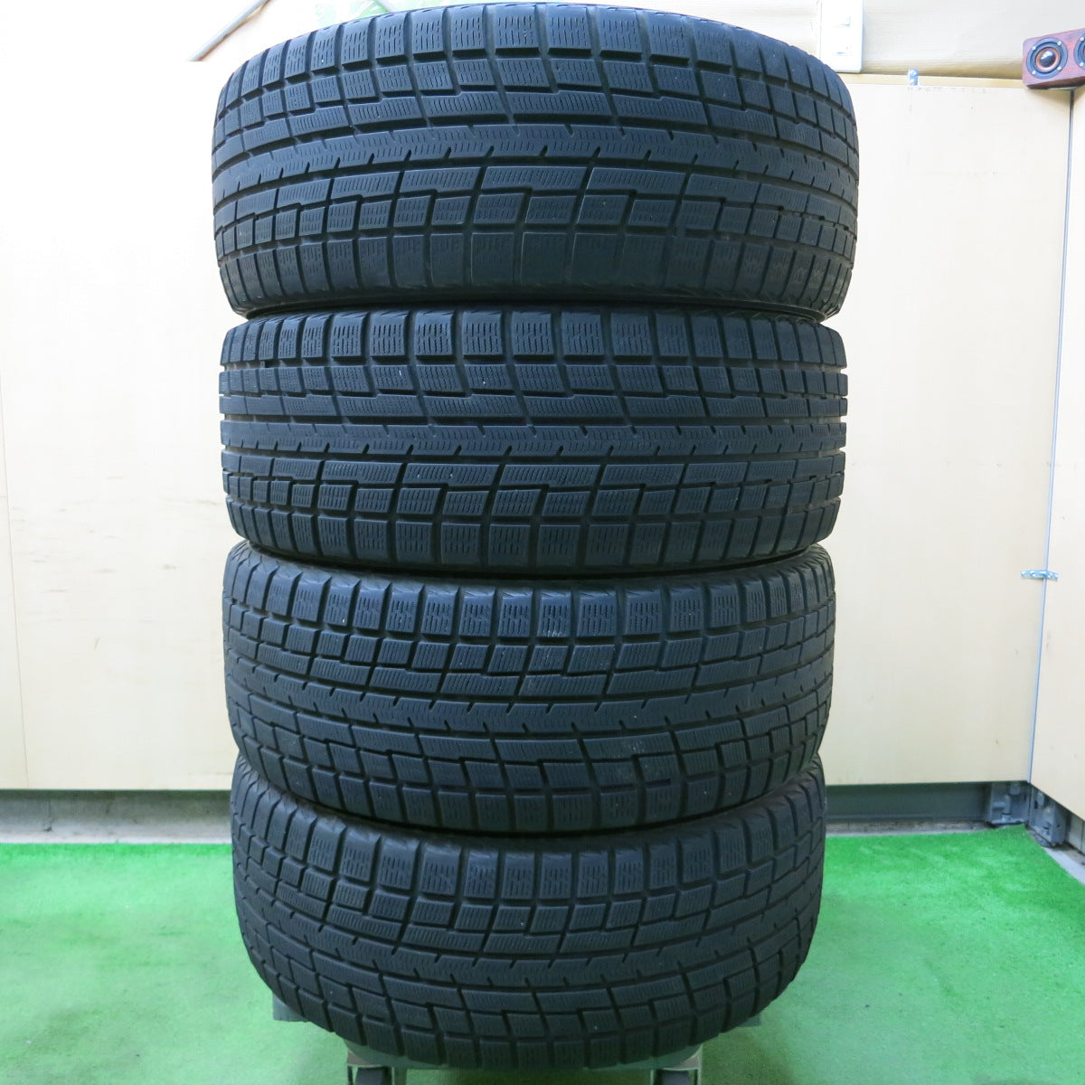 *送料無料*4本価格★トヨタ 30系 プリウス ツーリング 純正 215/45R17 スタッドレス ヨコハマ アイスガード iG52C 17インチ PCD100/5H★3100509イス
