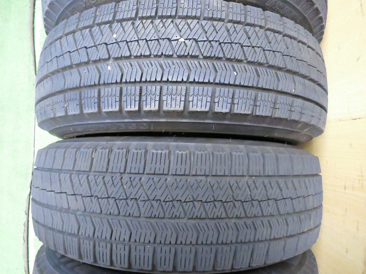 [送料無料]バリ溝！21年！ほぼ10分★スタッドレス 175/65R14 ブリヂストン ブリザック VRX2 Exceeder HOT STUFF エクシーダー 14インチ PCD100/4H★3011002Hス