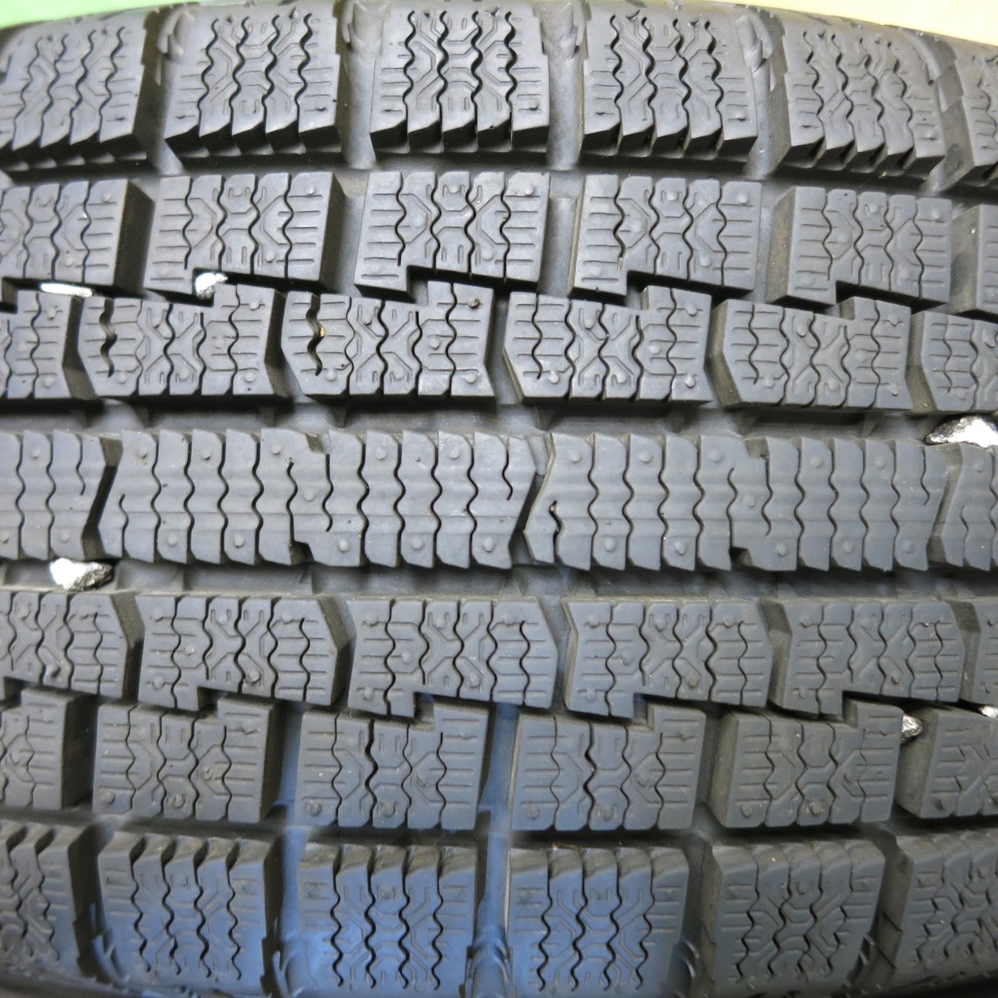 [送料無料]バリ溝！21年！キレイ！ほぼ10分★スタッドレス 155/65R14 iceFRONTAGE MACBES MB8 アイスフロンテージ マクベス 14インチ PCD100/4H★3061203Hス