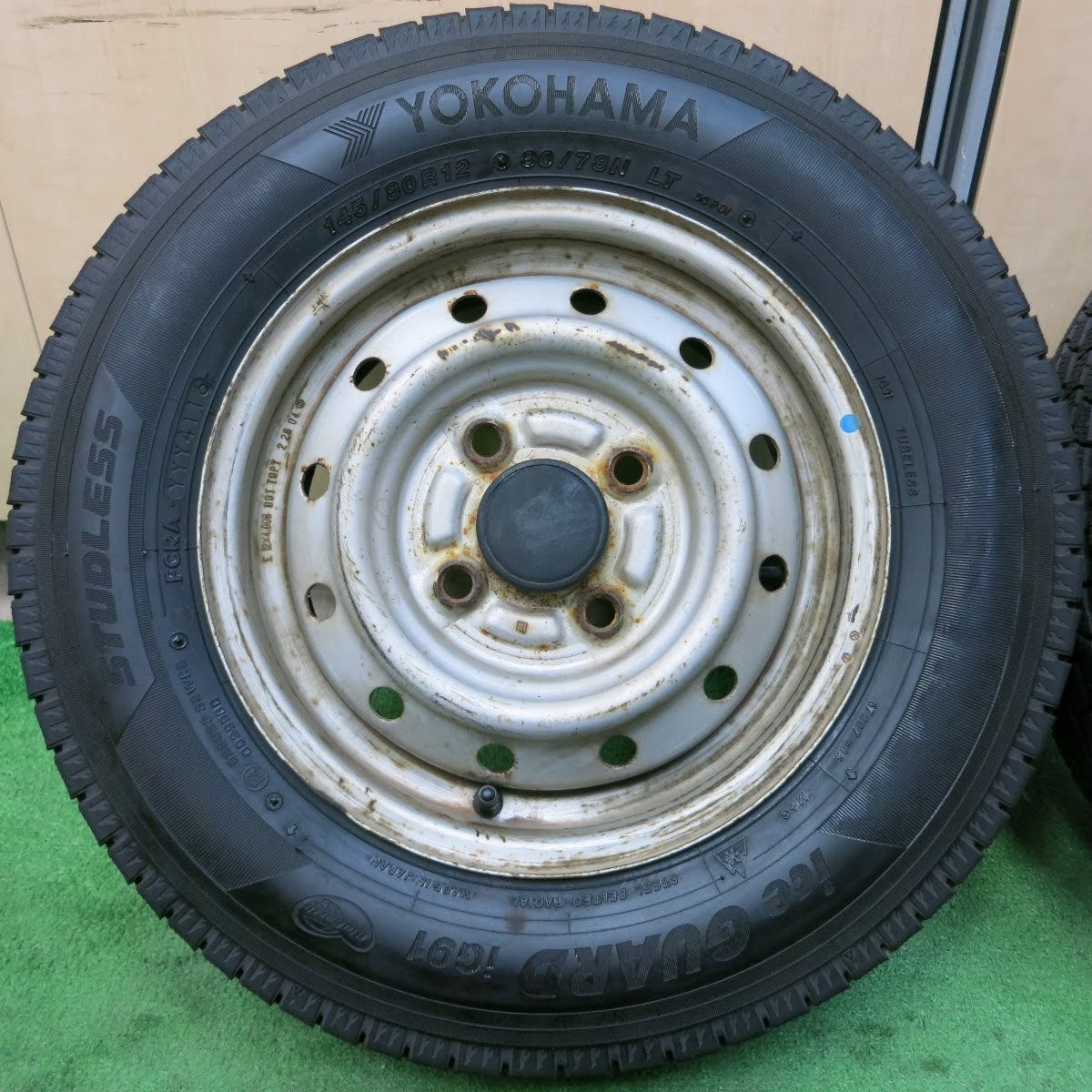 [送料無料]バリ溝！9.5分★スタッドレス 145/80R12 80/78N ヨコハマ アイスガード iG91 TOPY スチール ホイール 12インチ PCD100/4H★3072707イス