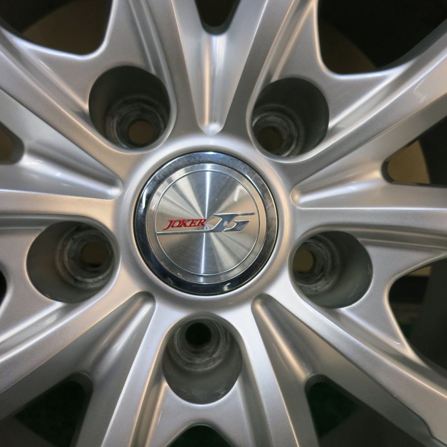 [送料無料]バリ溝！キレイ！8.5分★スタッドレス 225/45R18 ケンダ KR36 アイステック ネオ JOKER weds ジョーカー 18インチ PCD114.3/5H★3031509ヒス