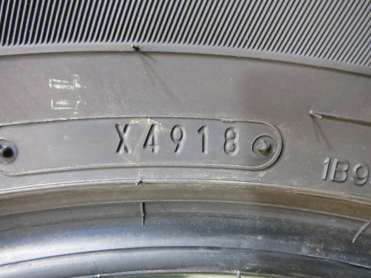 [送料無料]ほぼ未使用！18年★スタッドレス 265/65R17 ダンロップ ウインターマックス SJ8 17インチ タイヤ ランクル プラド サーフ FJクルーザー等★2122302Hスタ