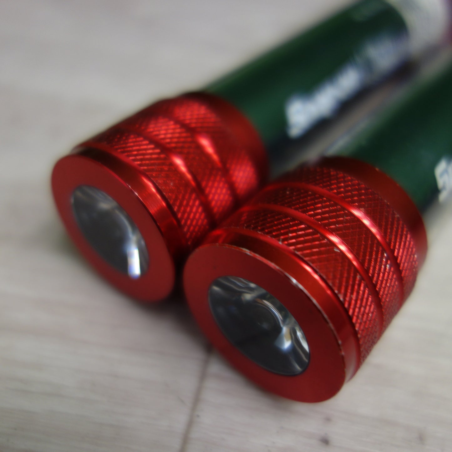 [送料無料] 2点セット☆Snap-on スナップオン LEDハイブリッドライト LED 3AAA-CELL hybrid light ITM./ART.567603☆