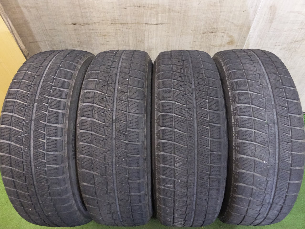 [送料無料]キレイ★スタッドレス 195/65R15 ブリヂストン ブリザック REVO GZ EUROMAGIC ユーロマジック 15インチ PCD114.3/5H★